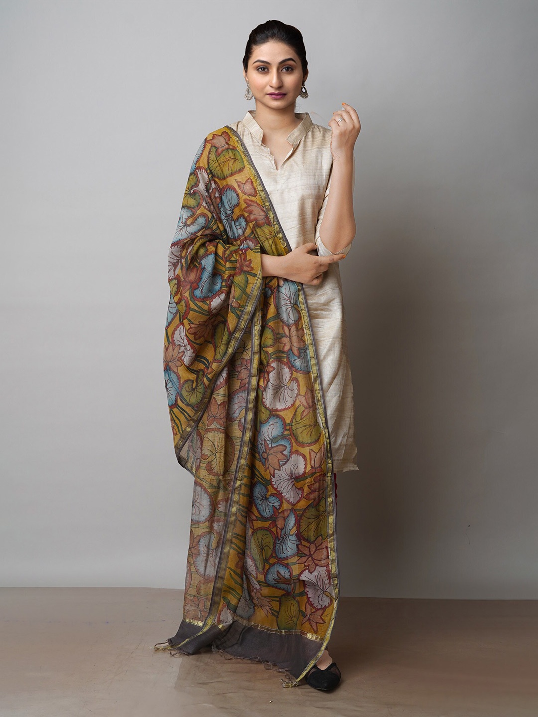 

Unnati Silks Ethnic Motifs Printed Kalamkari Dupatta, Green