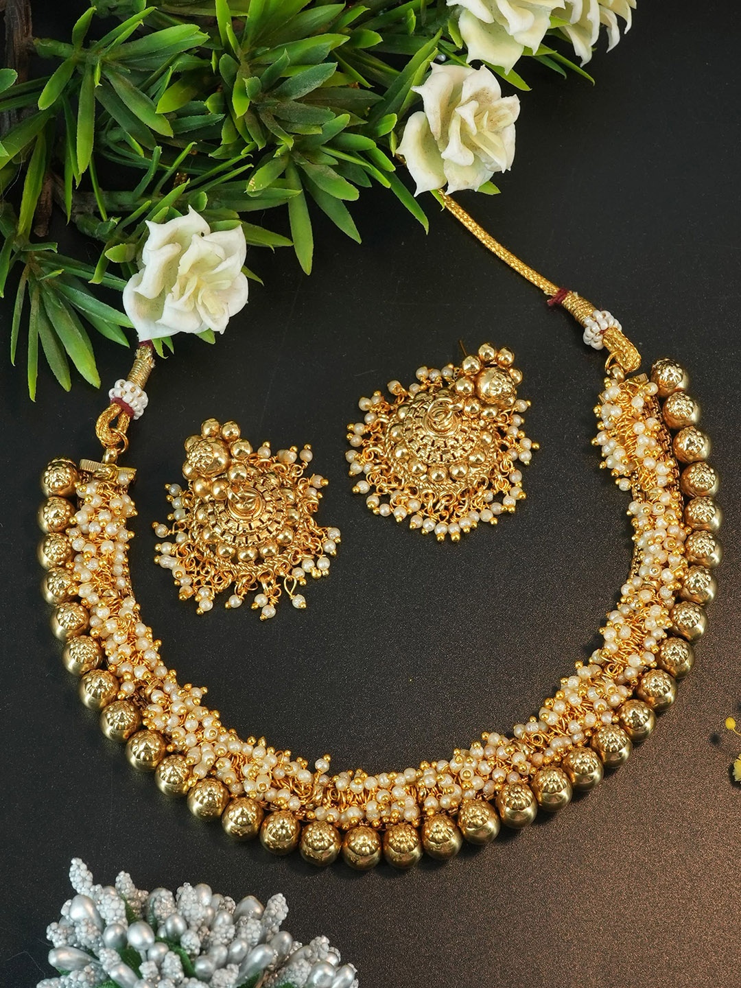 

GRIIHAM Gold-Plated Beaded Necklace & Earrings