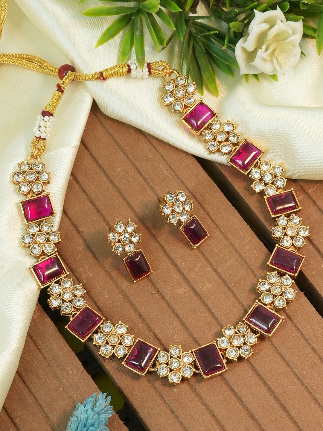 

GRIIHAM Gold-Plated AD-Studded Necklace & Earrings