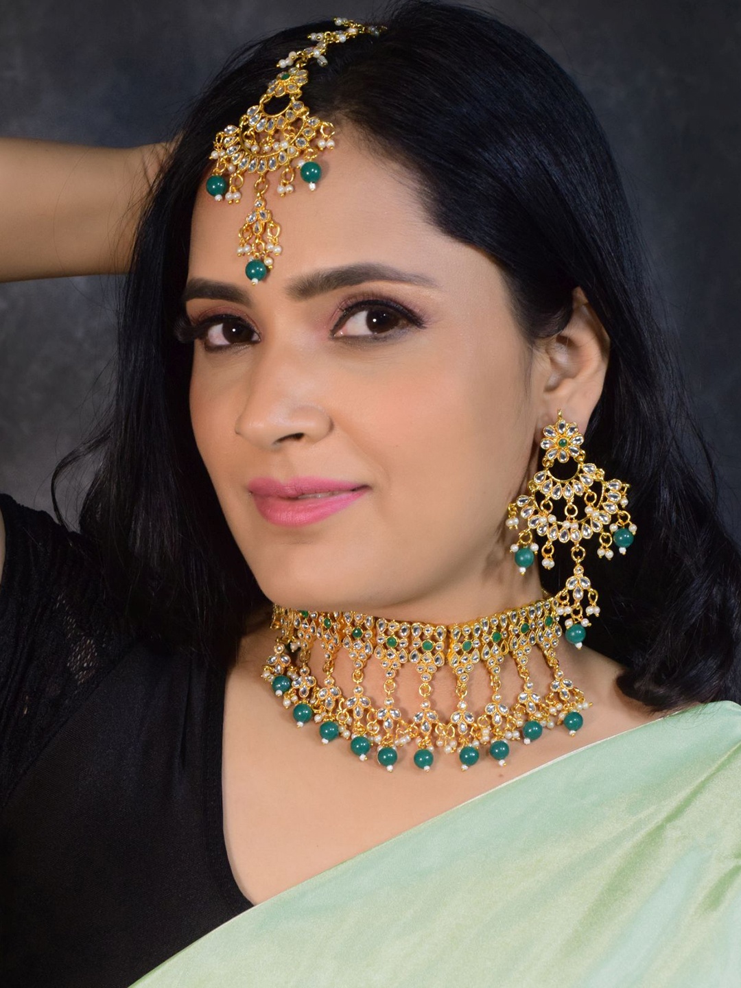 

GRIIHAM Gold-Plated Stones-Studded & Beaded Jewellery Set