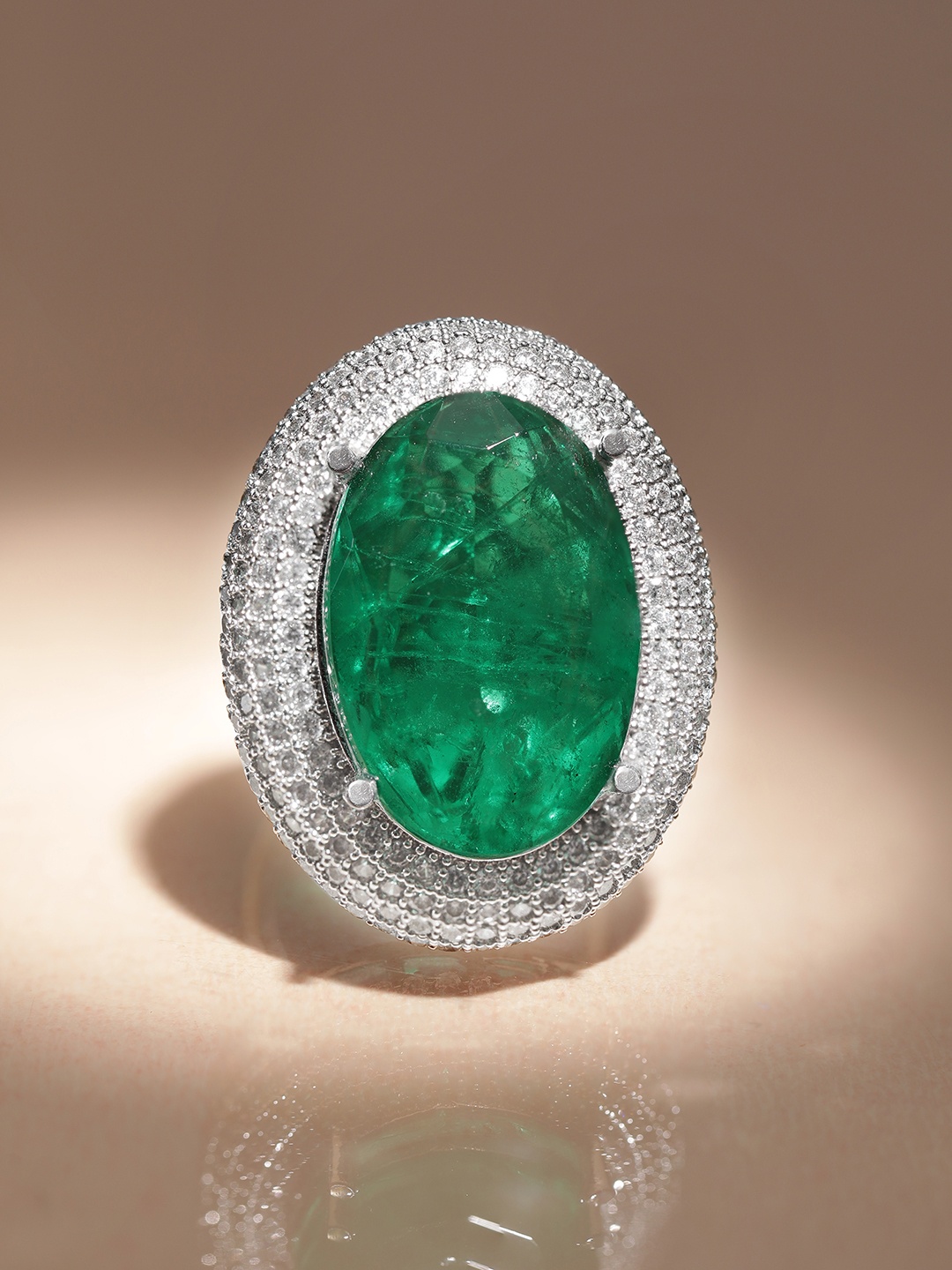 

Rubans Rhodium-Plated Oval-Cut Emerald Green & CZ Studded Luxe Adjustable Finger Ring, Silver