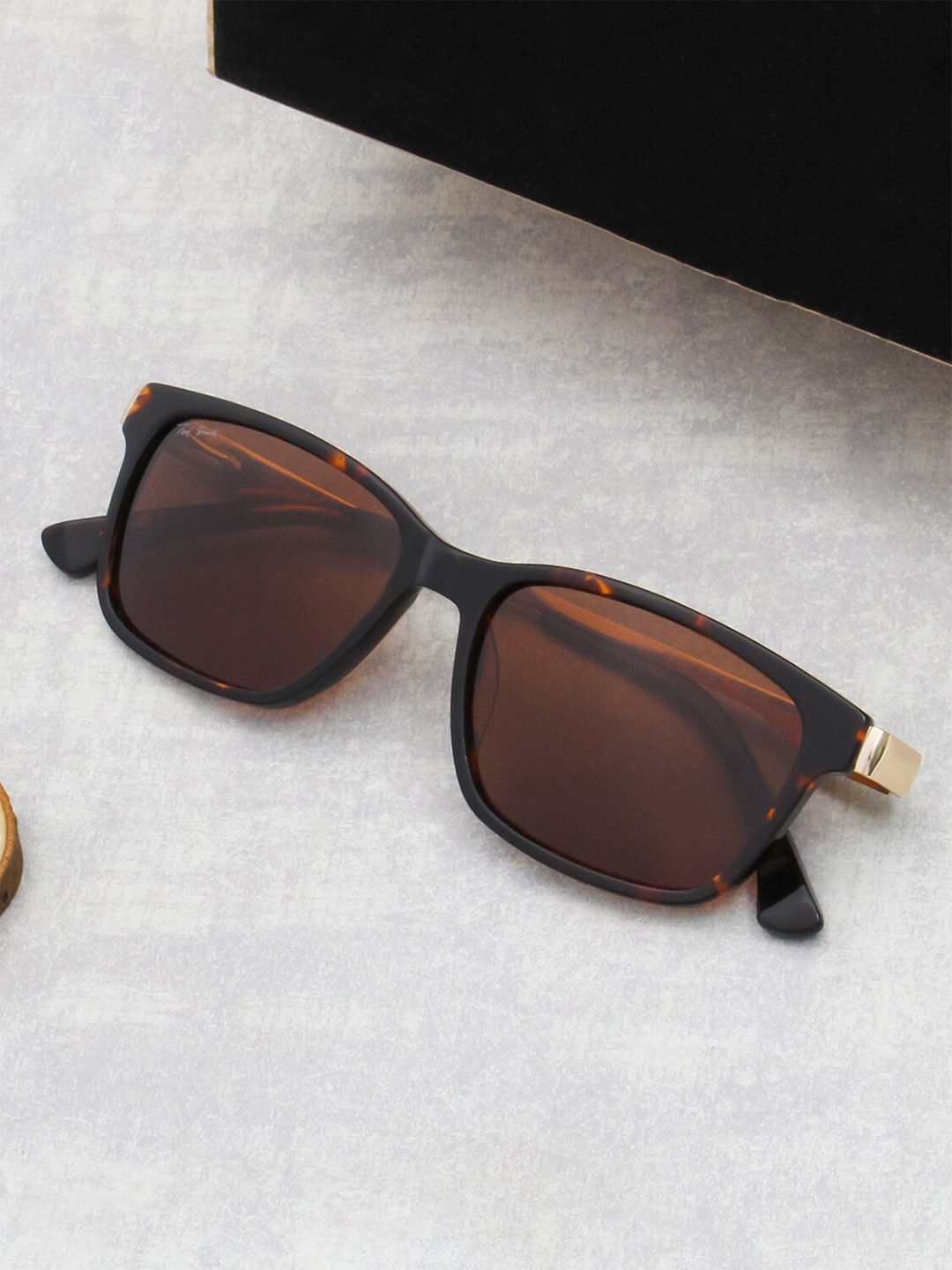 

Ted Smith Lens & Wayfarer Sunglasses With Polarised Lens ARLIN_C10, Brown