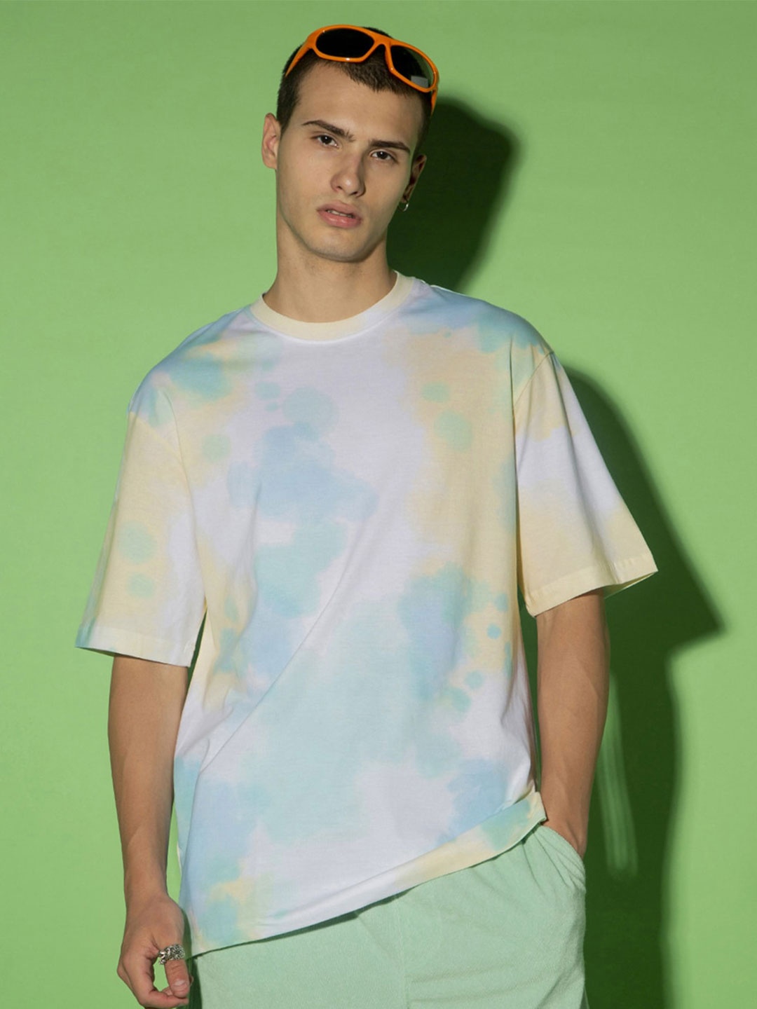 

Bewakoof Plus Men Plus Size Tie & dye Oversized T-shirt, White