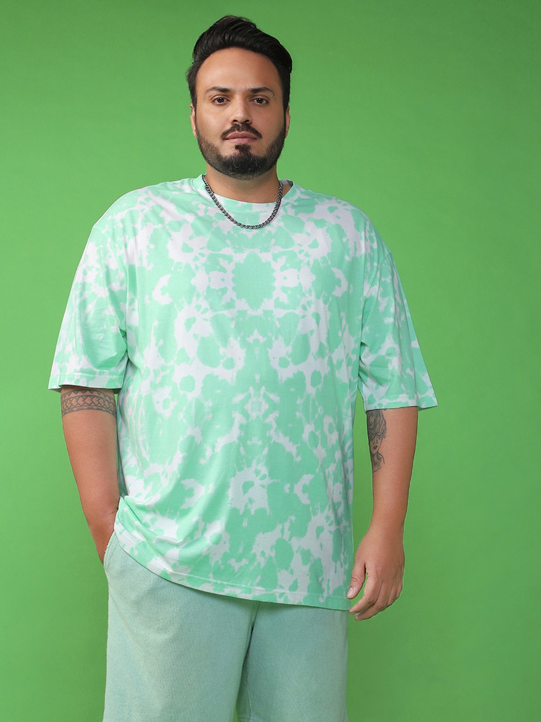 

Bewakoof Plus Tie & Dye Oversized T-shirt, White