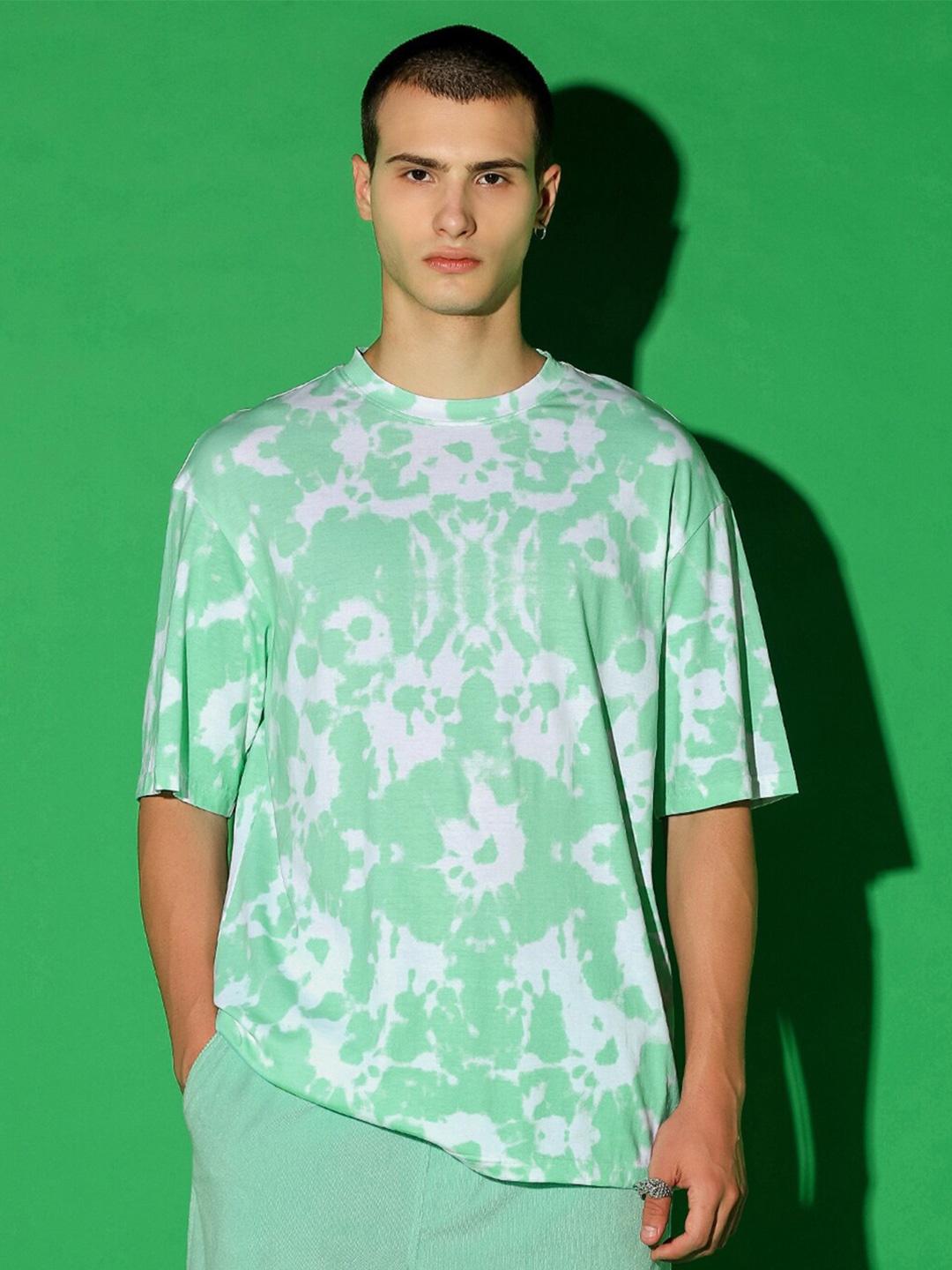 

Bewakoof Tie & Dye Pure Cotton Oversized T-shirt, White