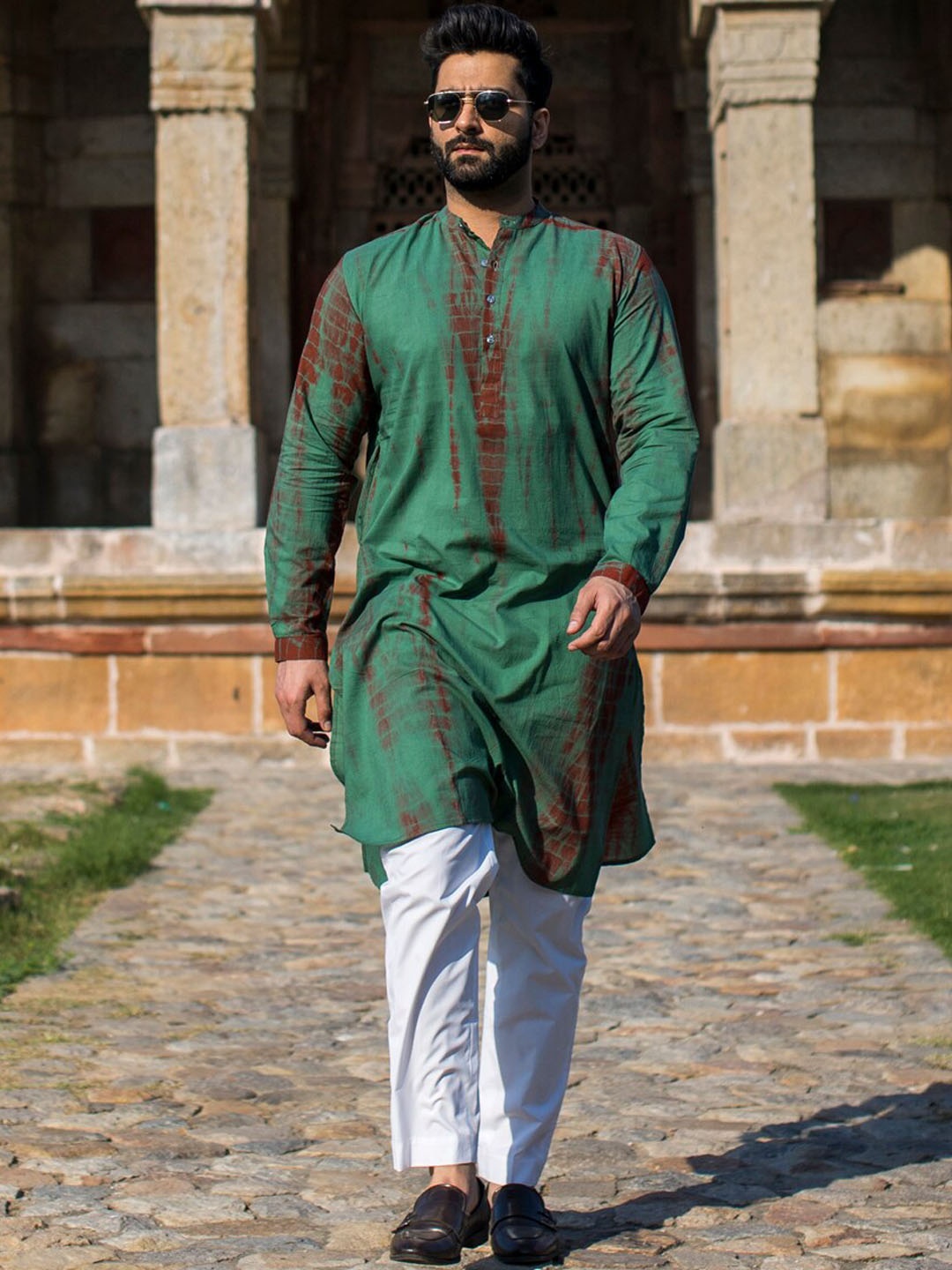 

INPE Mandarin Collar Tie and Dyed Pure Cotton Kurta, Green