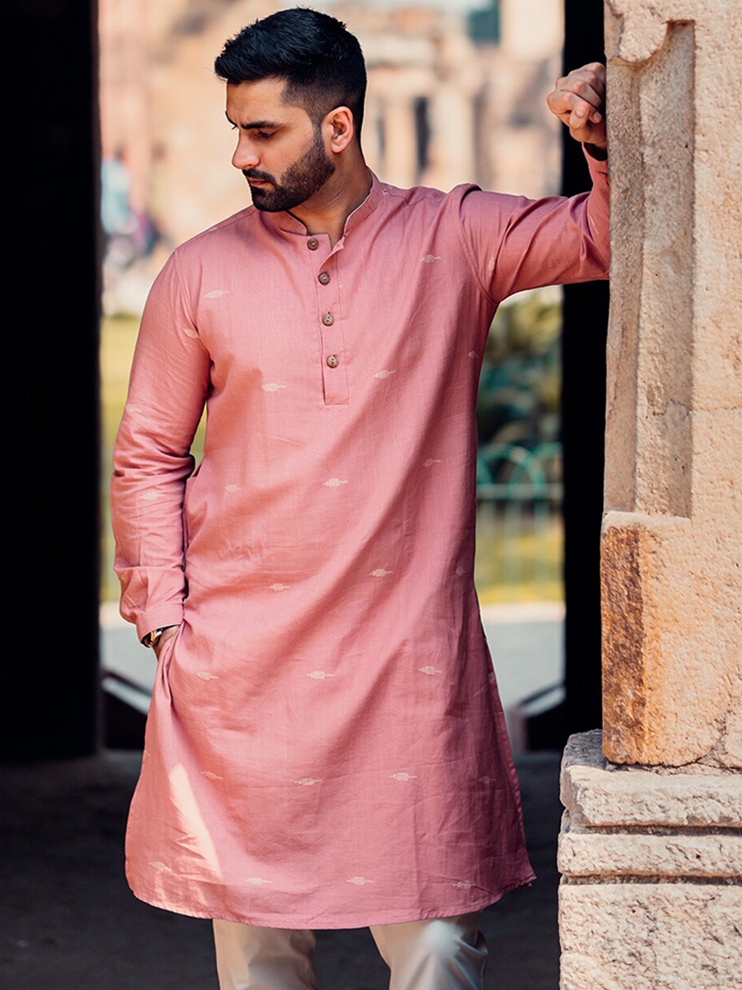 

INPE Mandarin Collar Roll-Up Sleeve Cotton Kurta, Pink