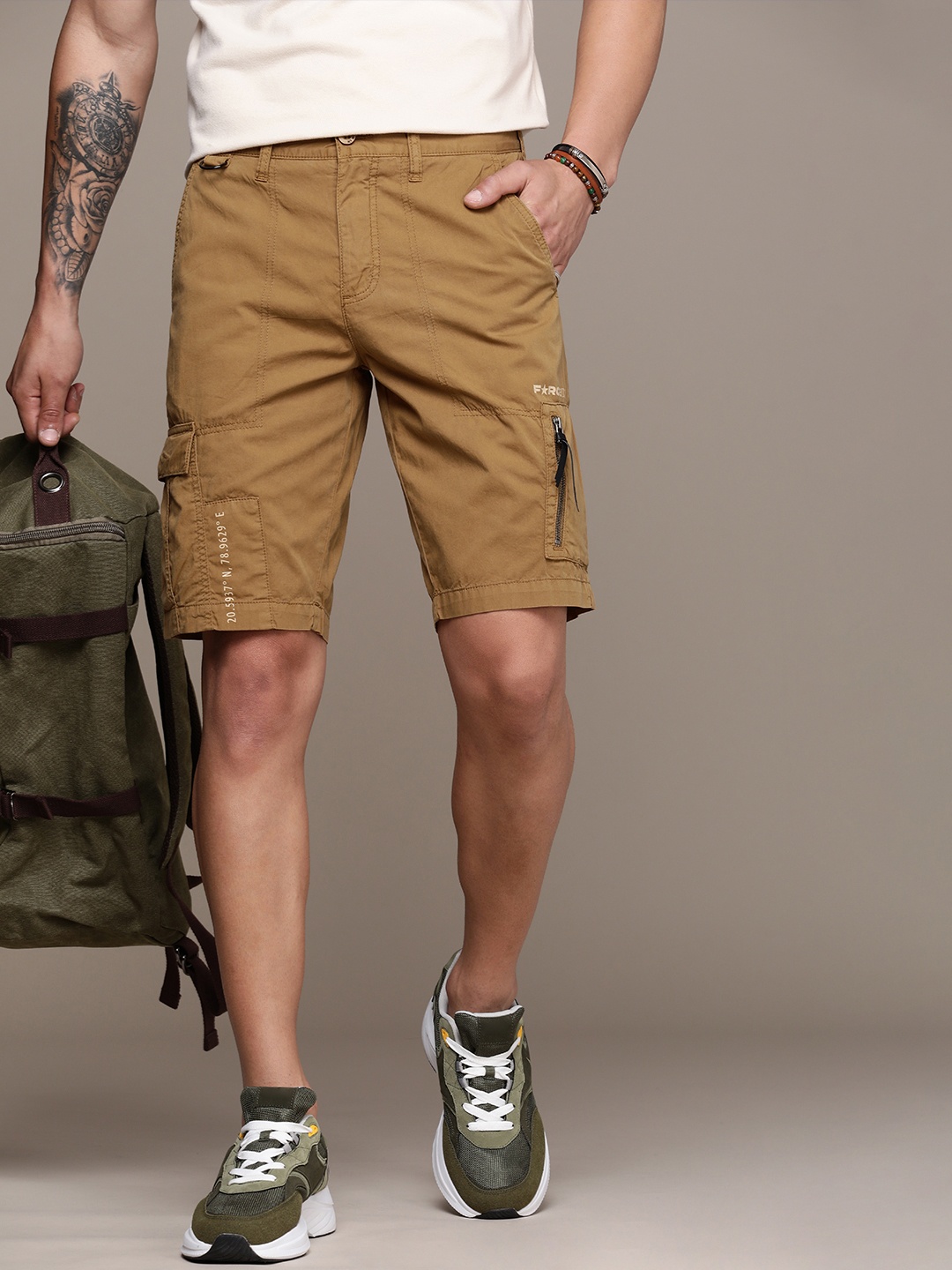 

FORCE IX Men Pure Cotton Cargo Shorts, Brown