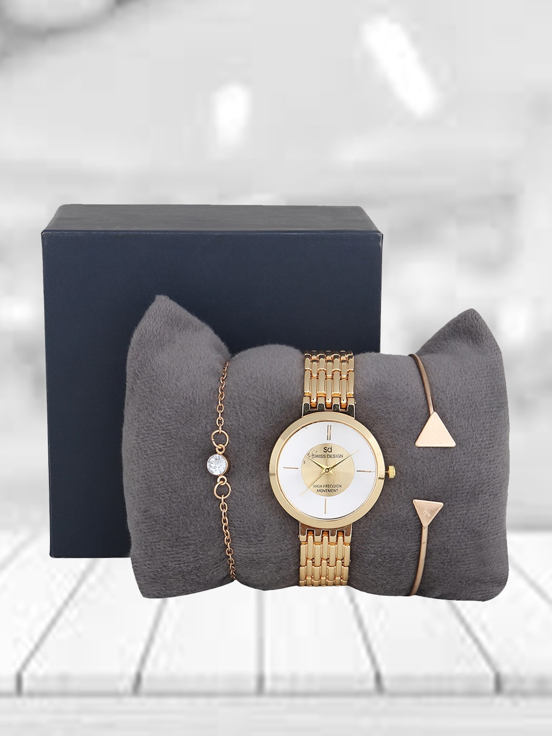 

Swiss Design Women Bracelet Style Straps Analogue Watch Gift Set SDWJ Set-116, Gold