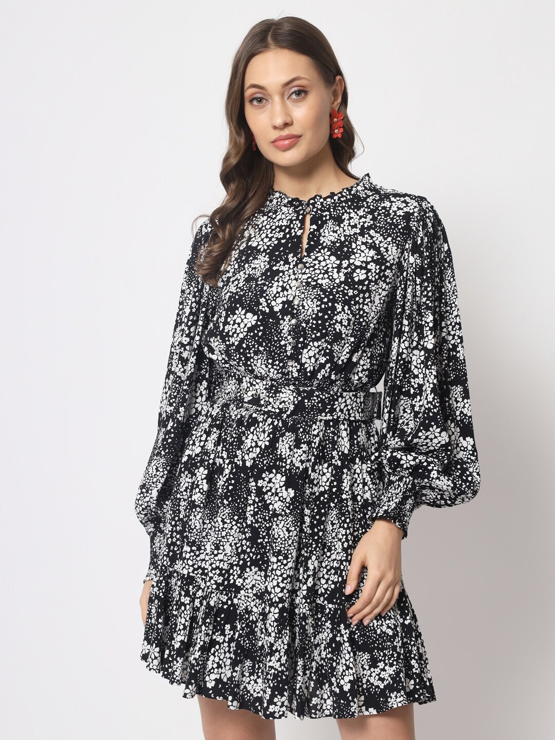 

HERE&NOW Black Floral Print Tie-Up Neck Puff Sleeve Fit & Flare Dress