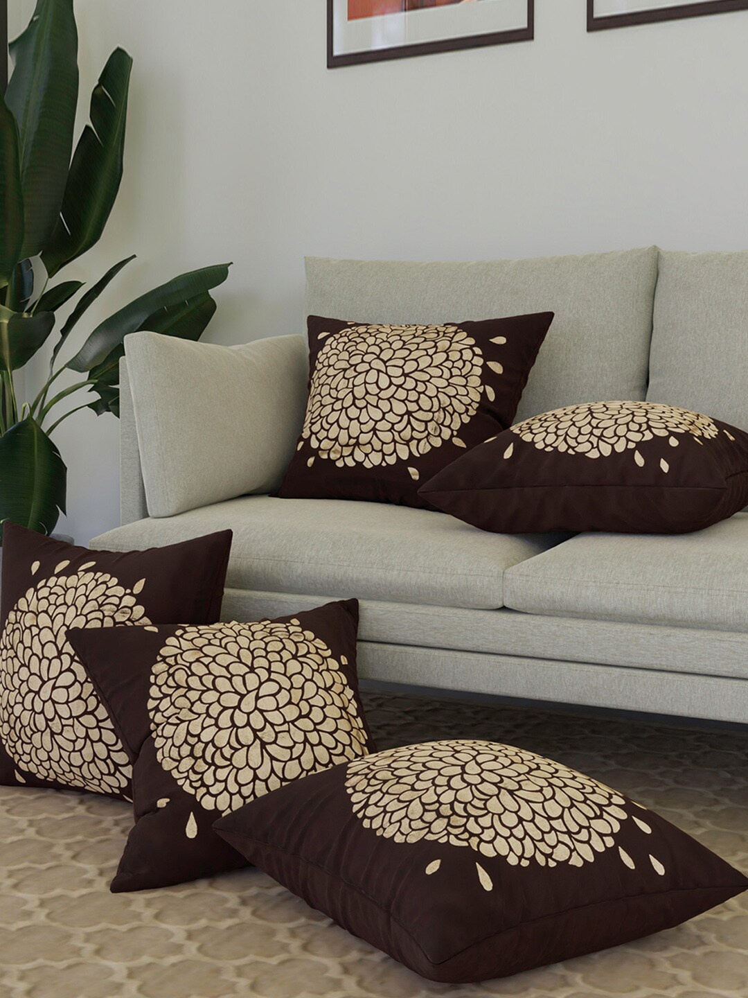

Kuber Industries Brown & Gold-Toned 5 Pieces Floral Velvet Square Cushion Covers