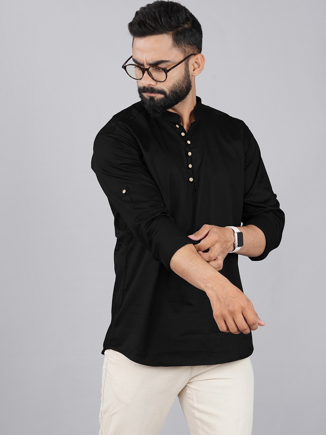 

Tap in Mandarin Collar Straight Short Kurta, Black