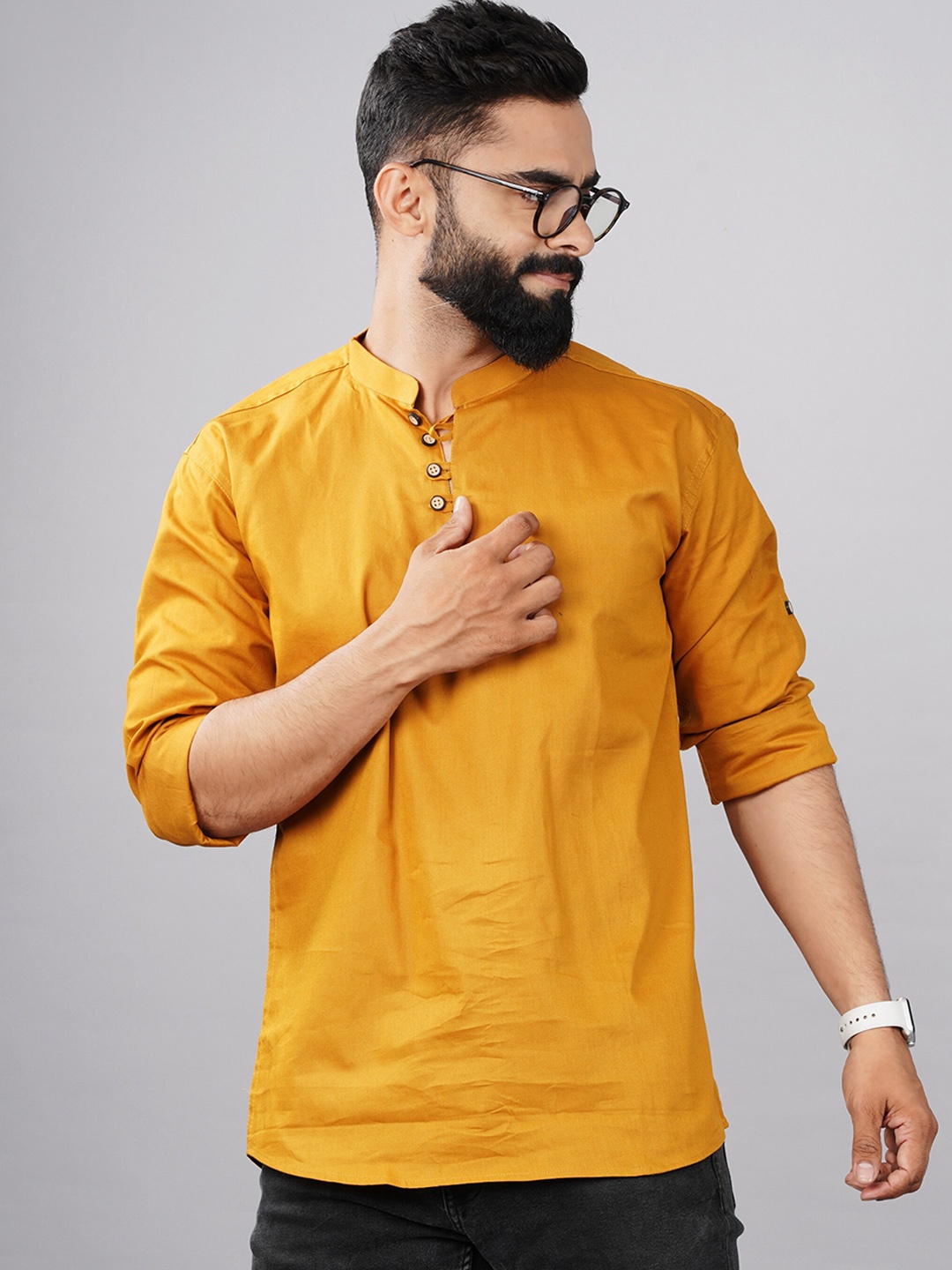 

Tap in Mandarin Collar Roll-Up Sleeves Kurta, Mustard