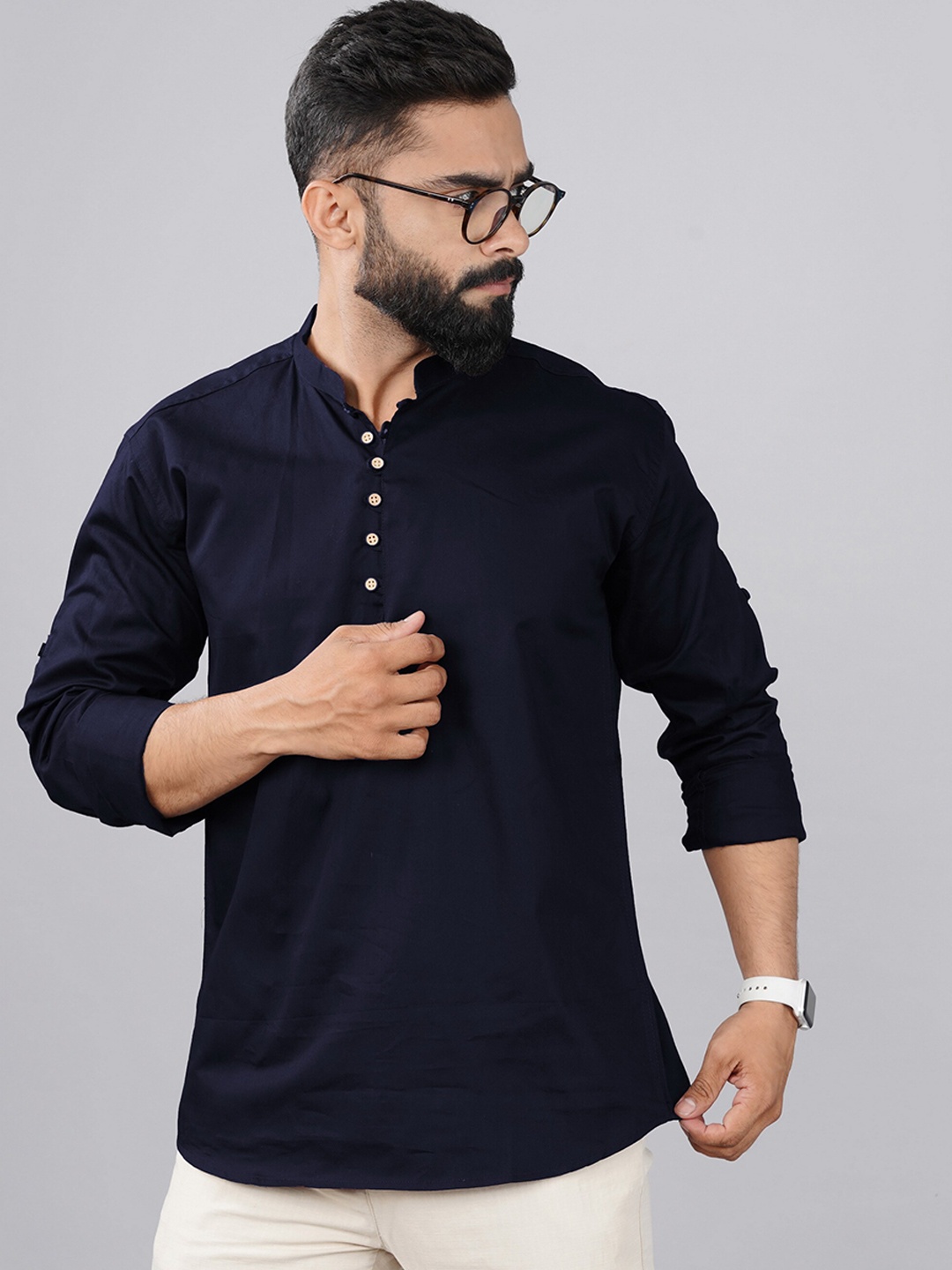 

Tap in Mandarin Collar Straight Short Kurta, Navy blue