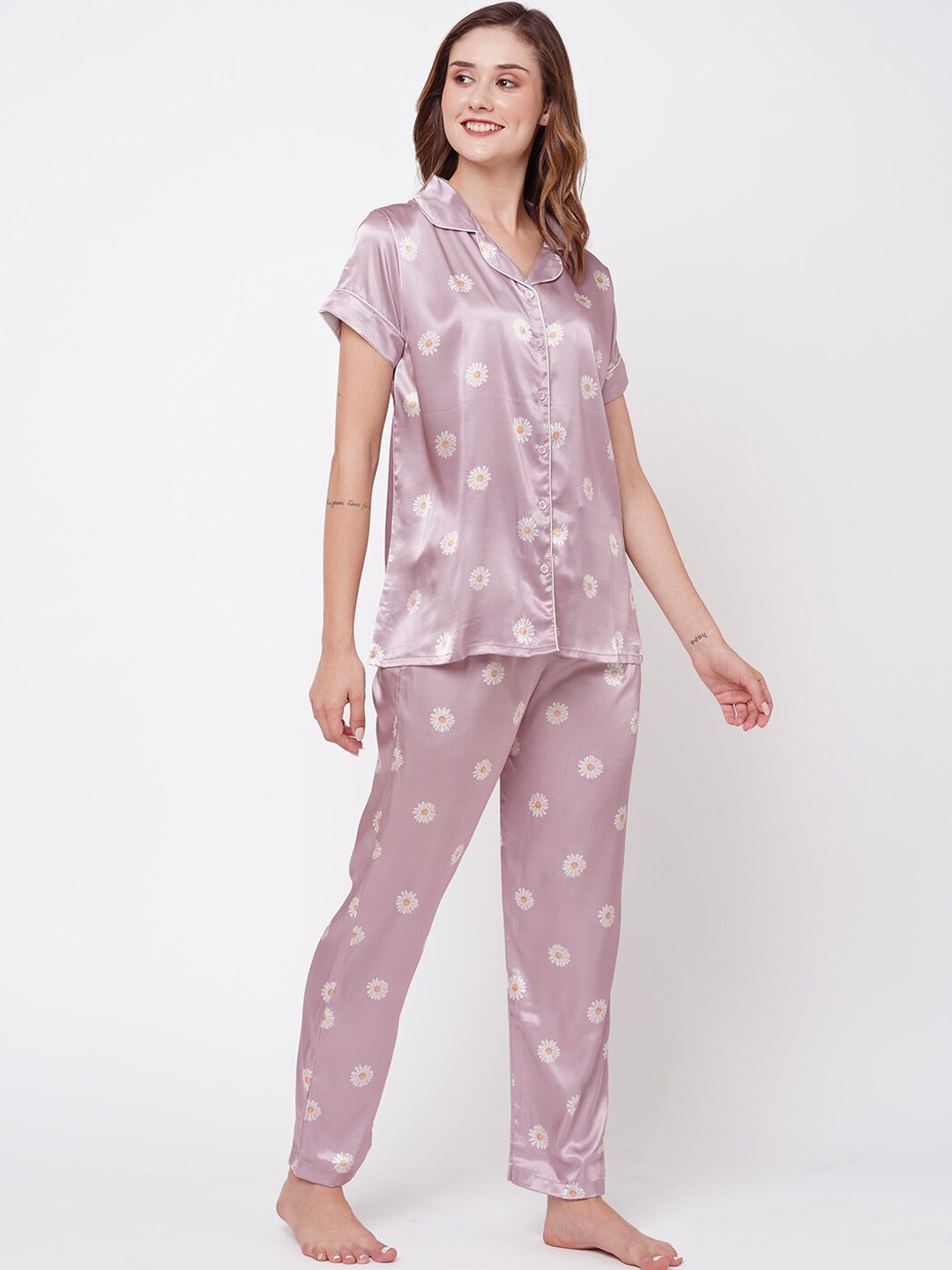 

FashionRack Women Floral Printed Night suit, Pink