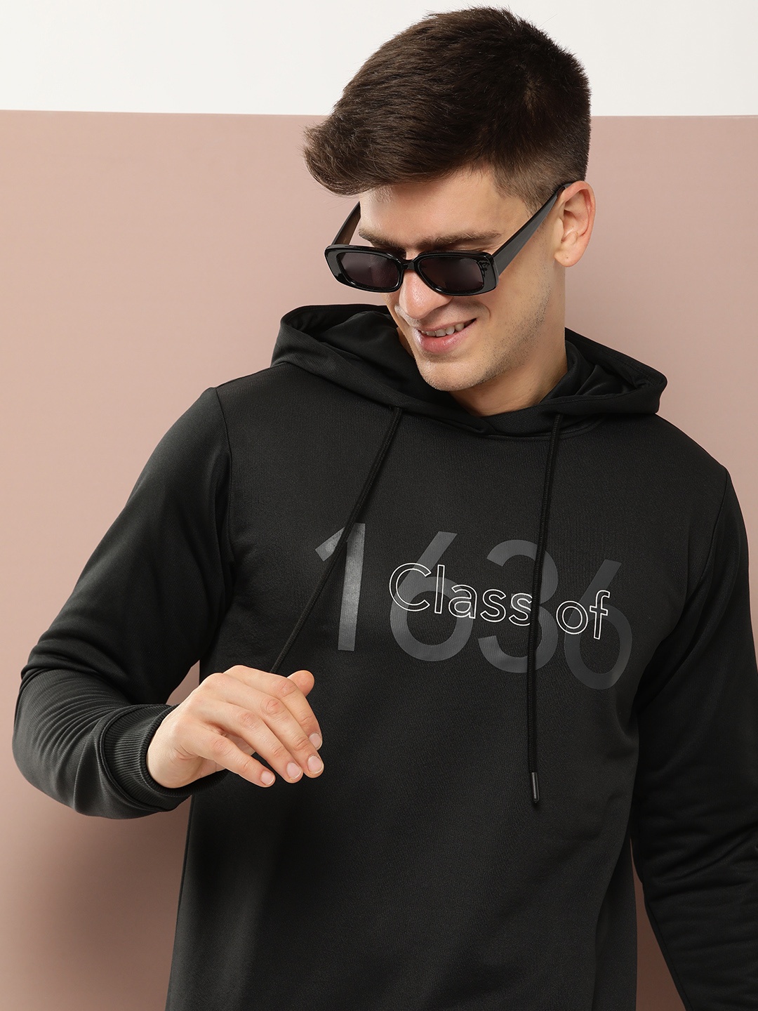 

Harvard Men Pure Cotton Printed Hooded Sweatshirt, Black