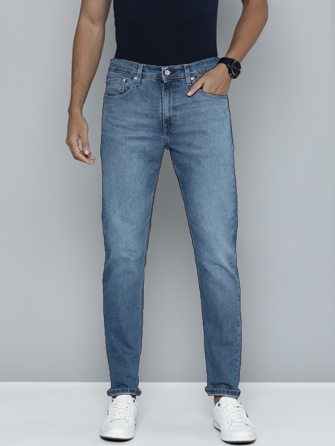 

Levis Men 512 Slim Fit Light Fade Stretchable Jeans, Blue