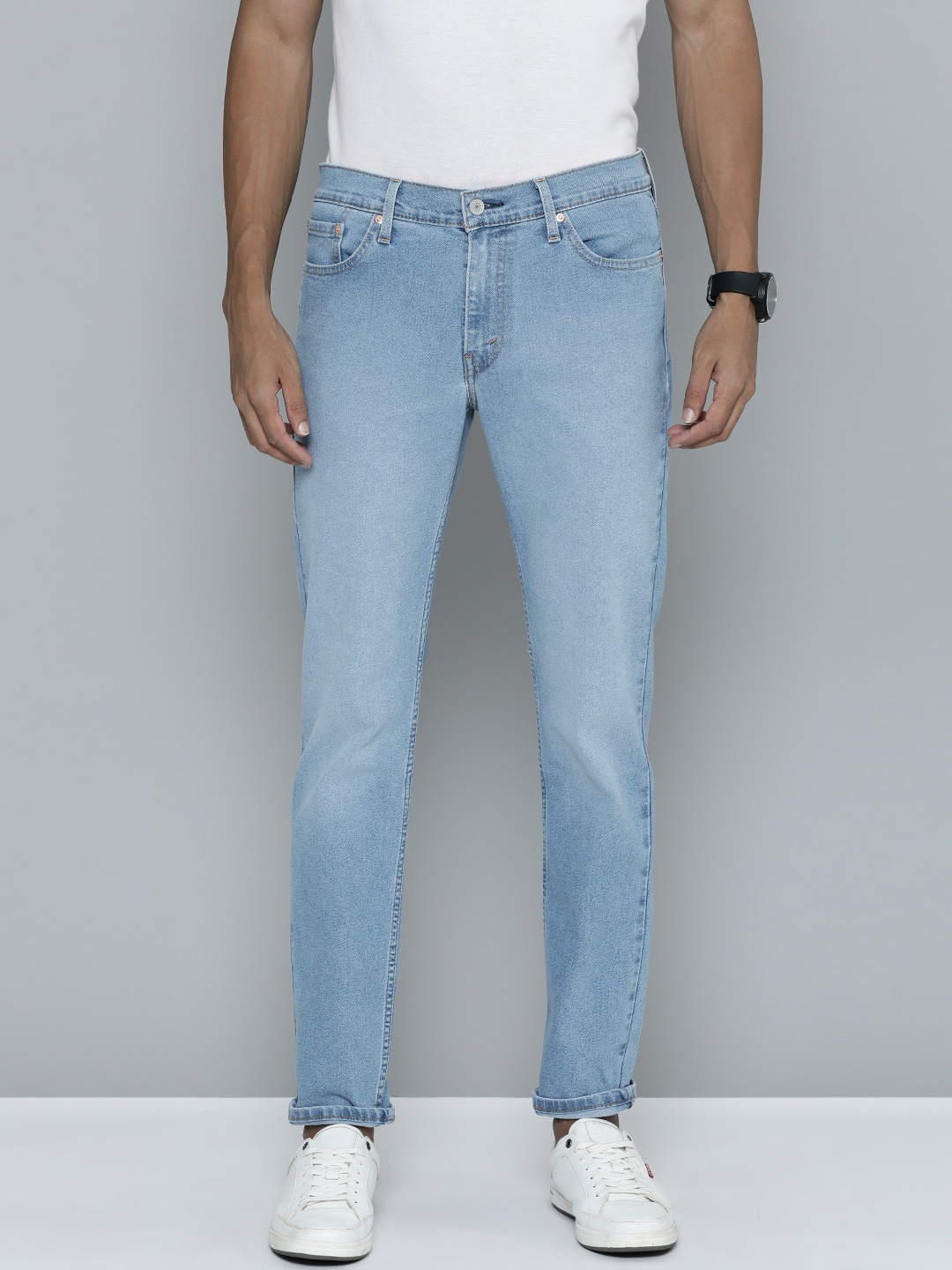 

Levis Men Mid-Rise Slim Fit Light Fade Stretchable Jeans, Blue