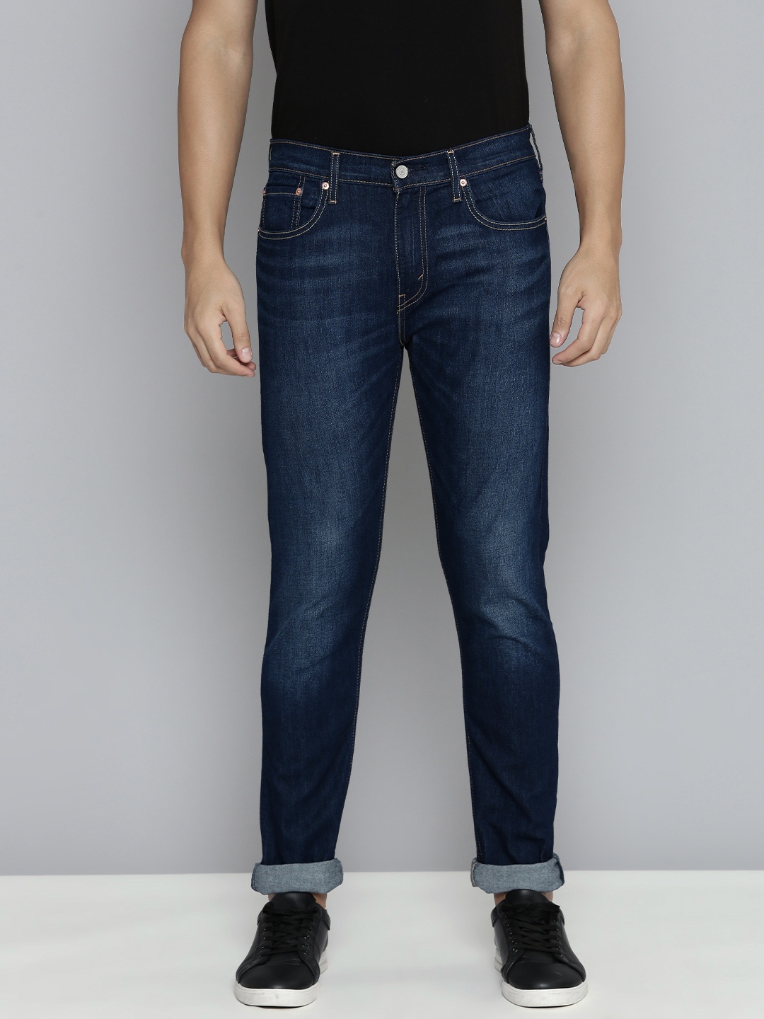 

Levis Men 512 Slim Fit Light Fade Mid-Rise Stretchable Jeans, Blue