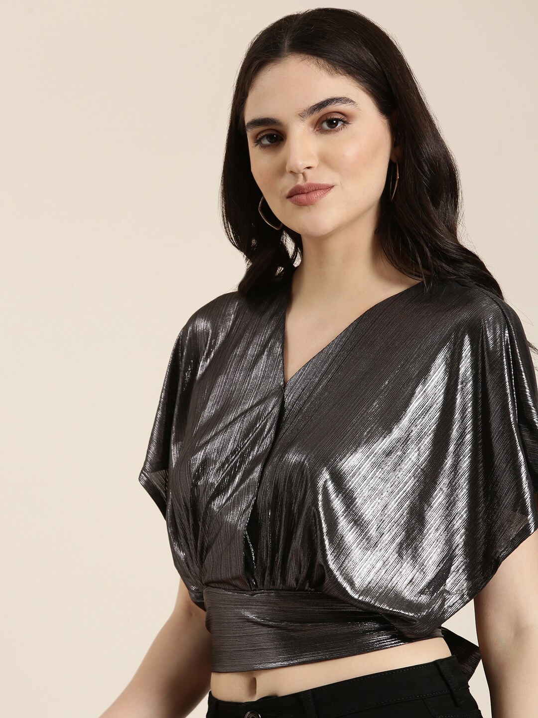

SHOWOFF Extended Sleeves Styled Back Crop Top, Metallic