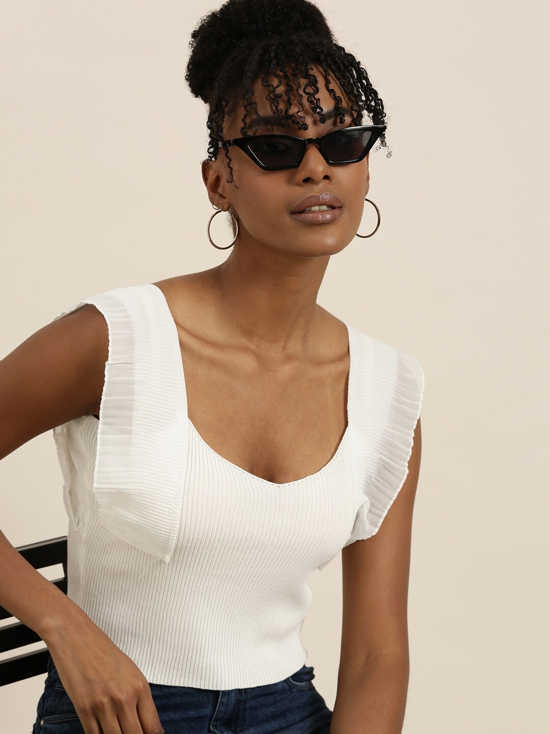 

SHOWOFF Scoop Neck Flutter Sleeves Acrylic Crop Top, White