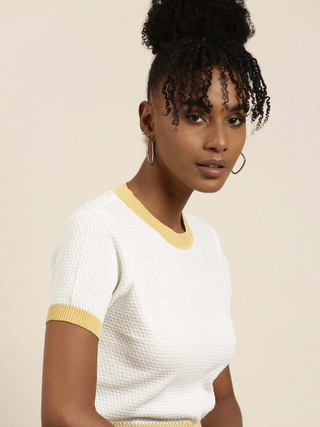 

SHOWOFF Round Neck Self Design Top, White