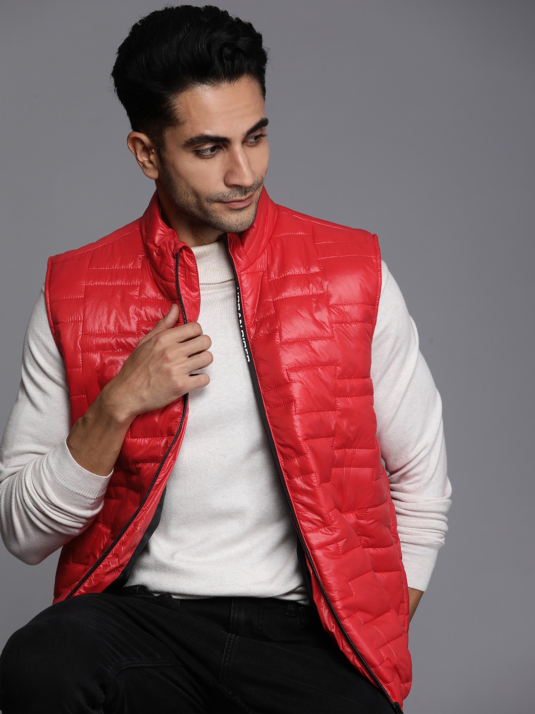 

Ducati Solid Sleeveless Padded Jacket, Red