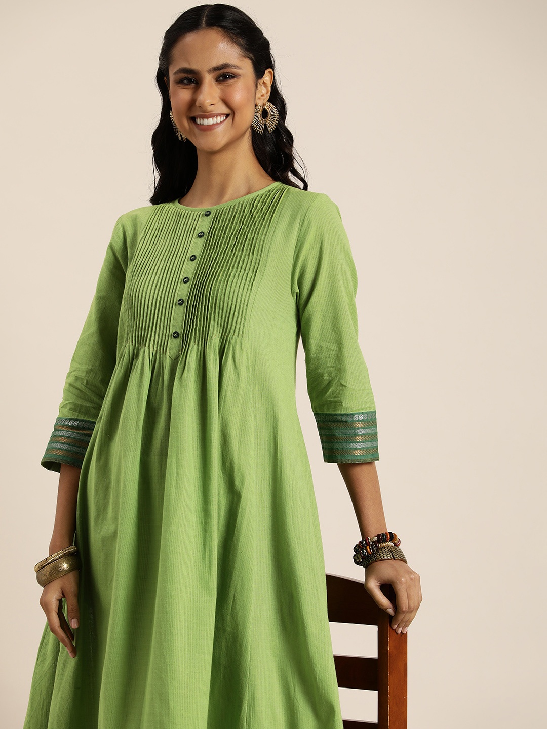 

Taavi Nagri Weave Pure Cotton Kurta, Green