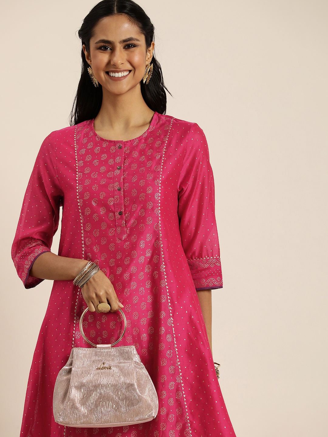 

Taavi Rogan Ethnic Motifs Printed Gotta Patti Kurta, Fuchsia