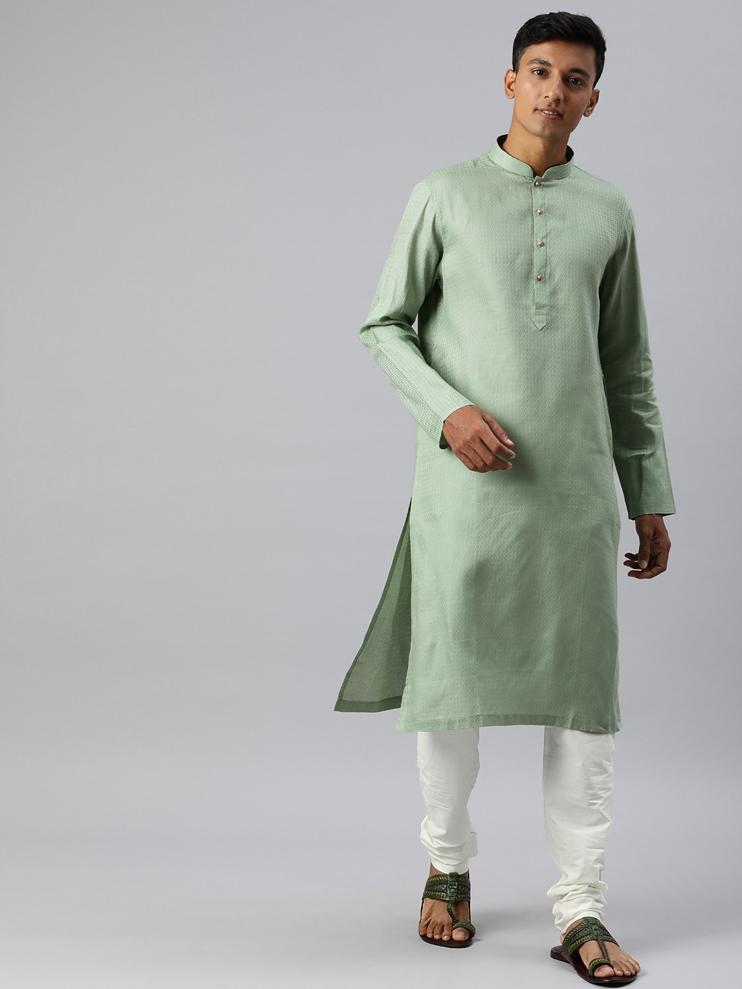

Manthan Men Self Design Regular Pure Cotton Kurta with Churidar, Green