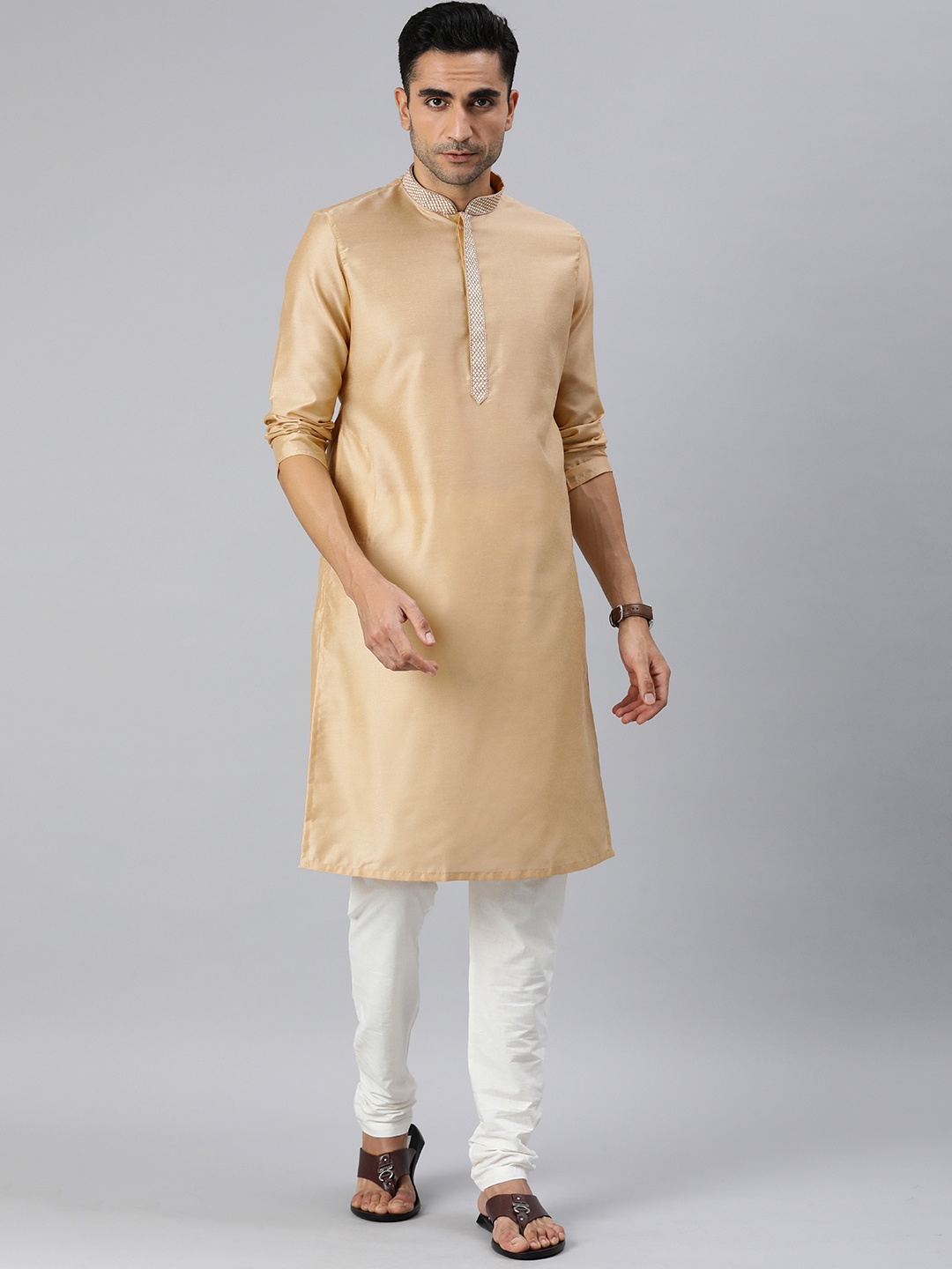 

Manthan Men Solid Regular Kurta with Churidar, Beige