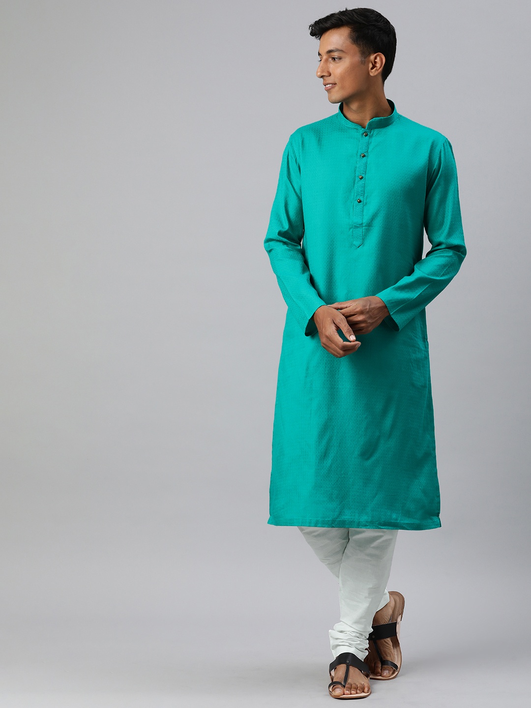 

Manthan Men Self Design Regular Pure Cotton Kurta with Churidar, Green