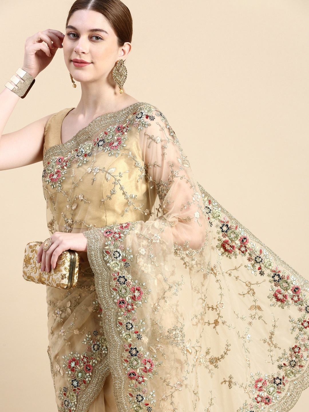 

MOHEY Floral Embroidered Net Saree, Cream