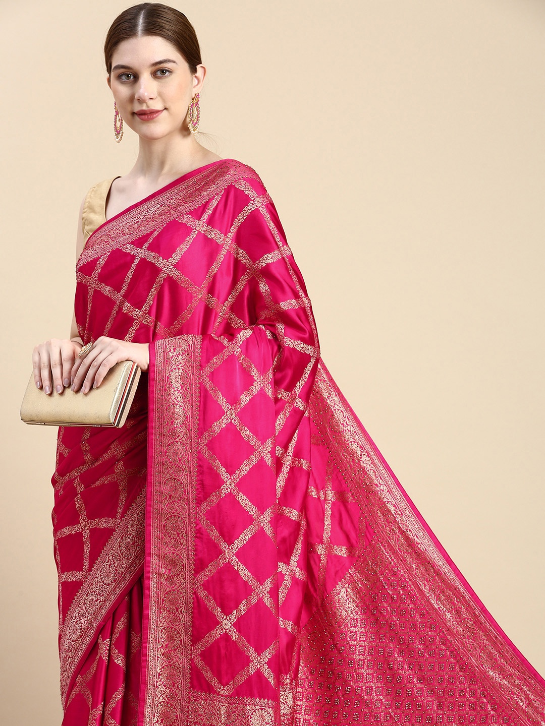 

MOHEY Woven Design Checked Stones-Studded Satin Saree, Pink