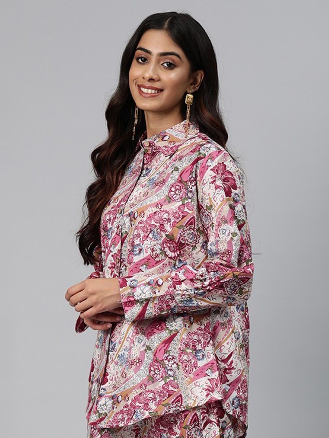 

Readiprint Women Printed Shirt With Trousers, Mauve