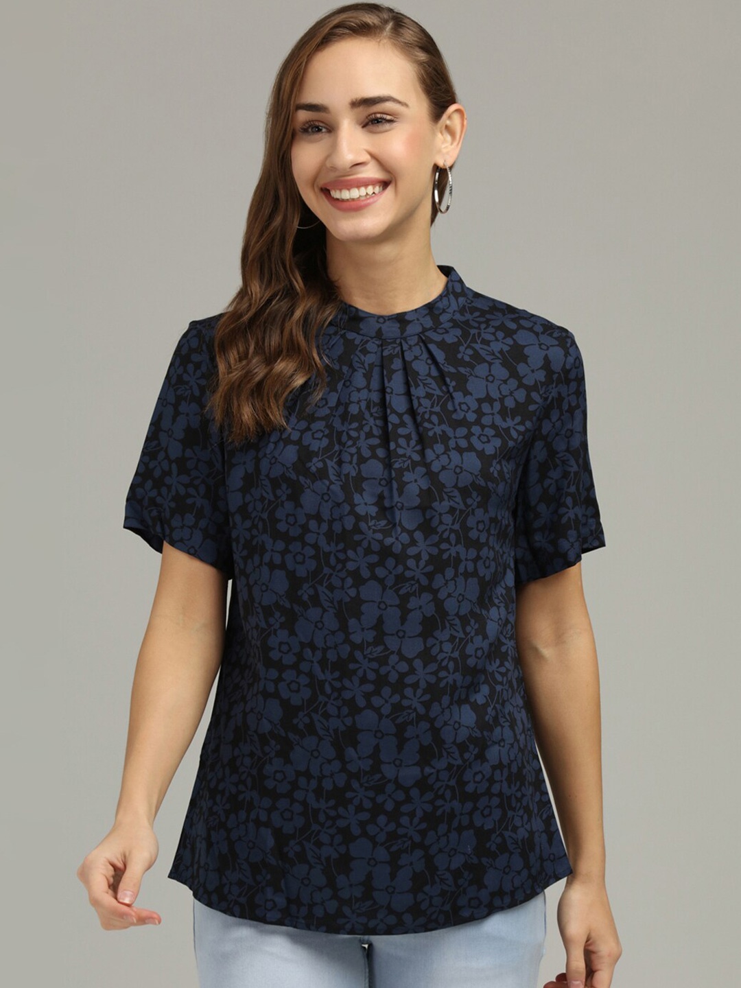 

IDK Floral Printed Round Neck Top, Black