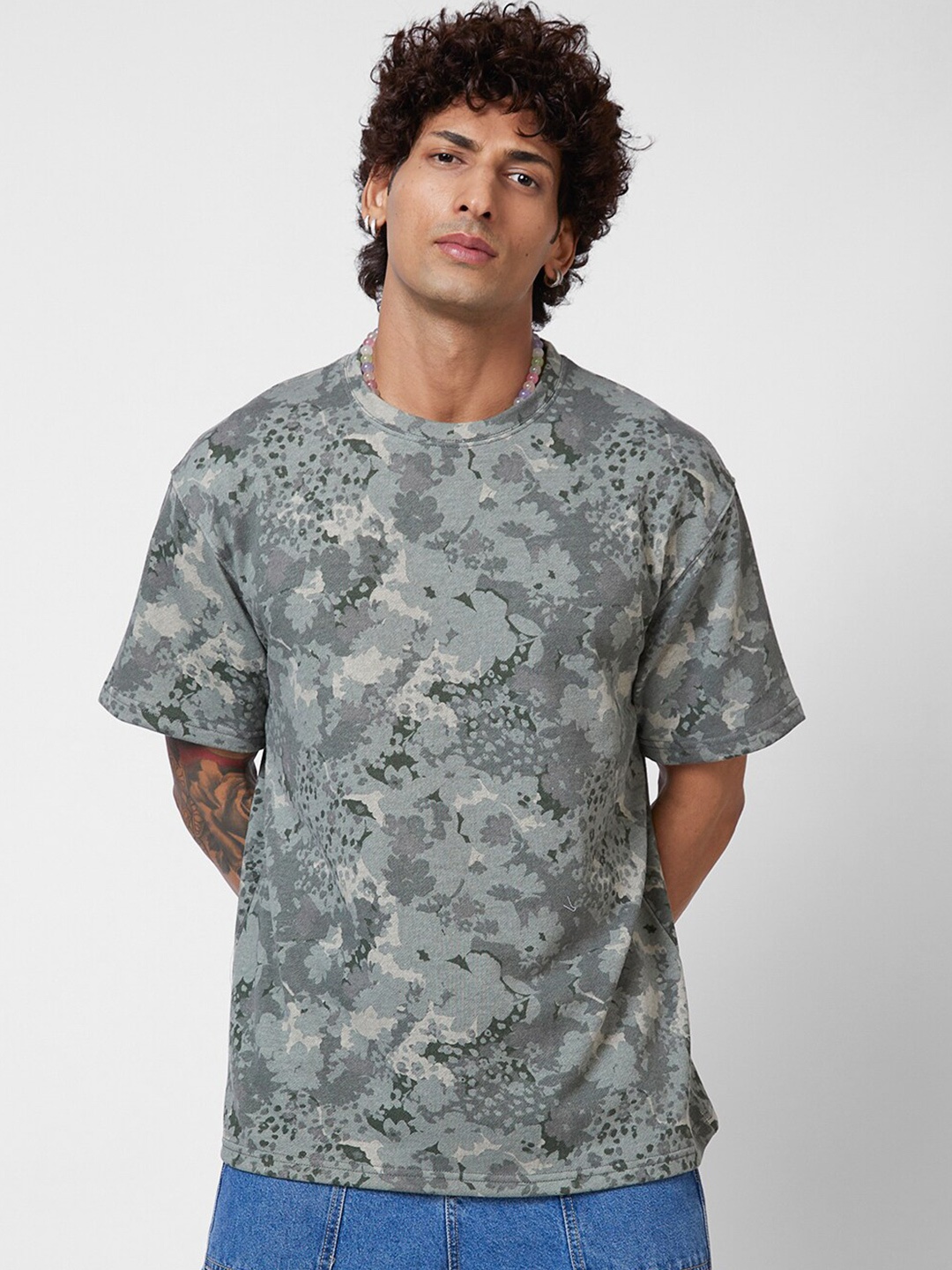 

VASTRADO Camouflage Printed Cotton Oversized T-Shirt, Olive