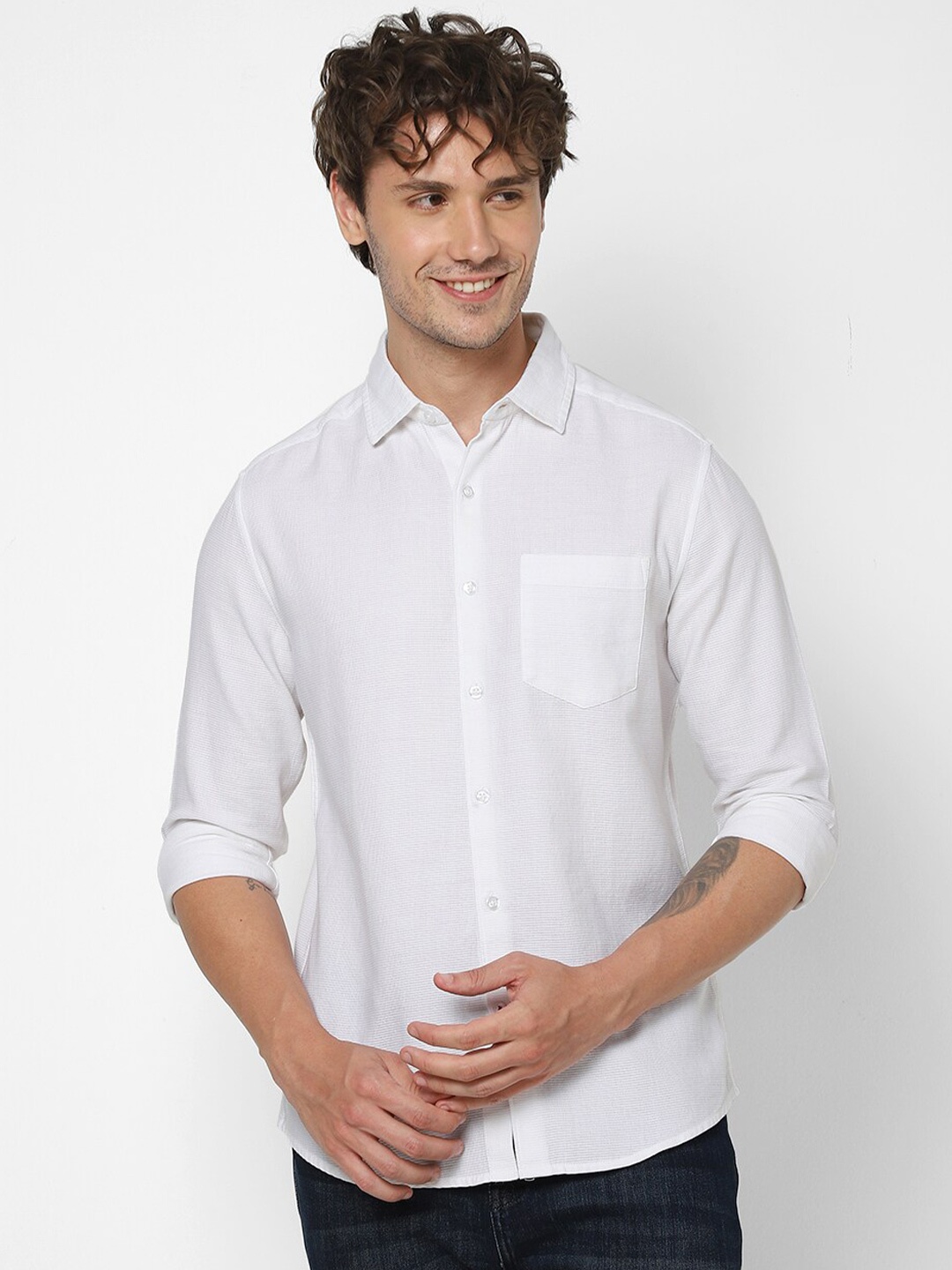 

VASTRADO Textured Opaque Cotton Casual Shirt, White