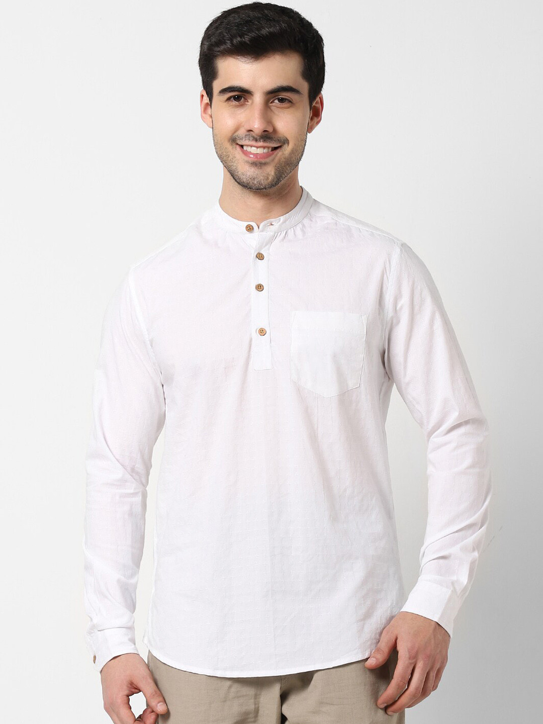 

VASTRADO Mandarin Collar Regular Cotton Kurta, White