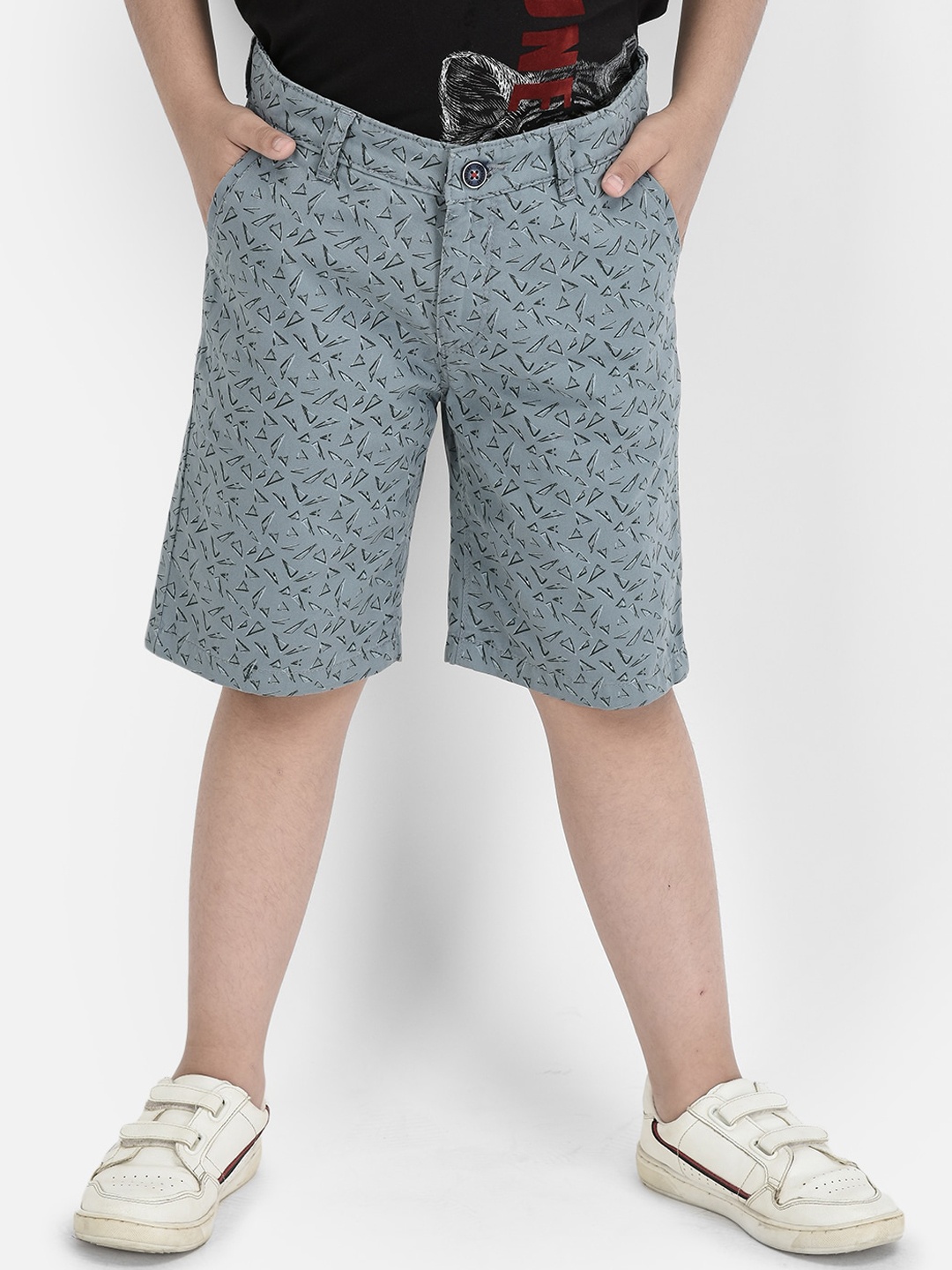 

Crimsoune Club Boys Printed Slim Fit Pure Cotton Chino Shorts, Grey