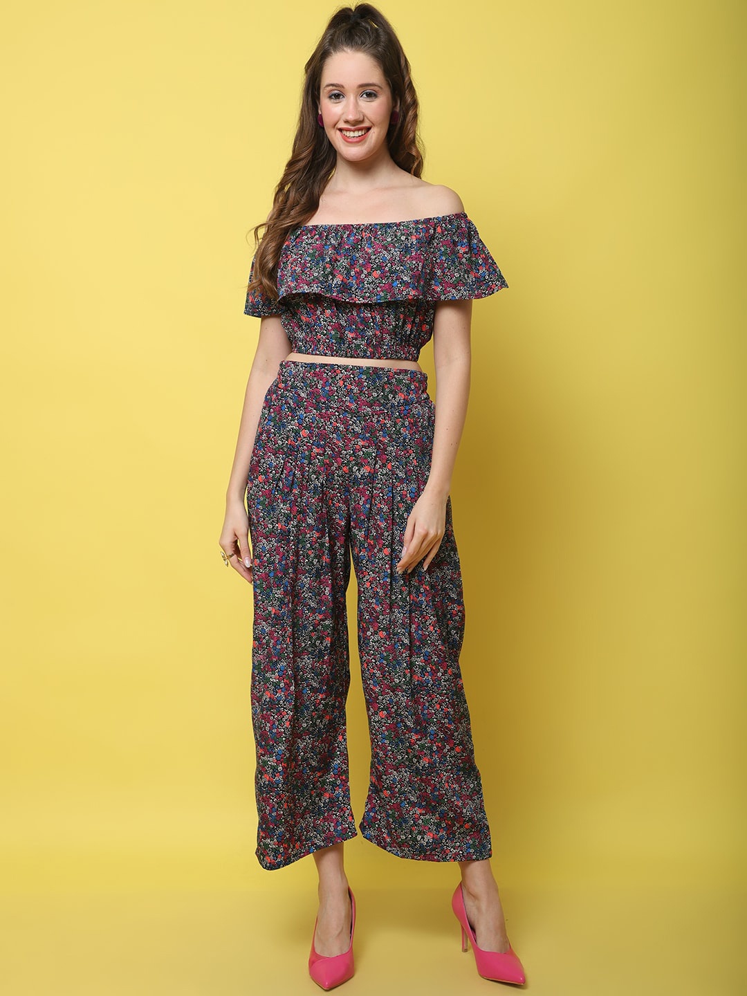 

DOOR74 Floral Printed Off Shoulder Cropped Top With Palazzo, Blue