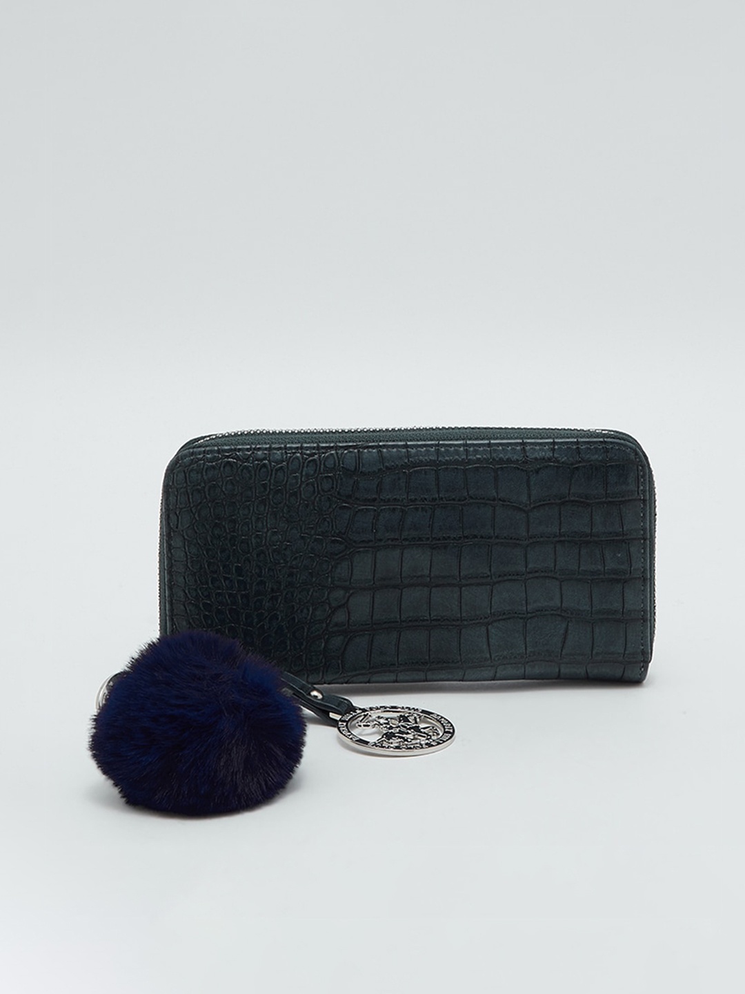 

Beverly Hills Polo Club Textured Zip Around Wallet With Tasselled, Navy blue