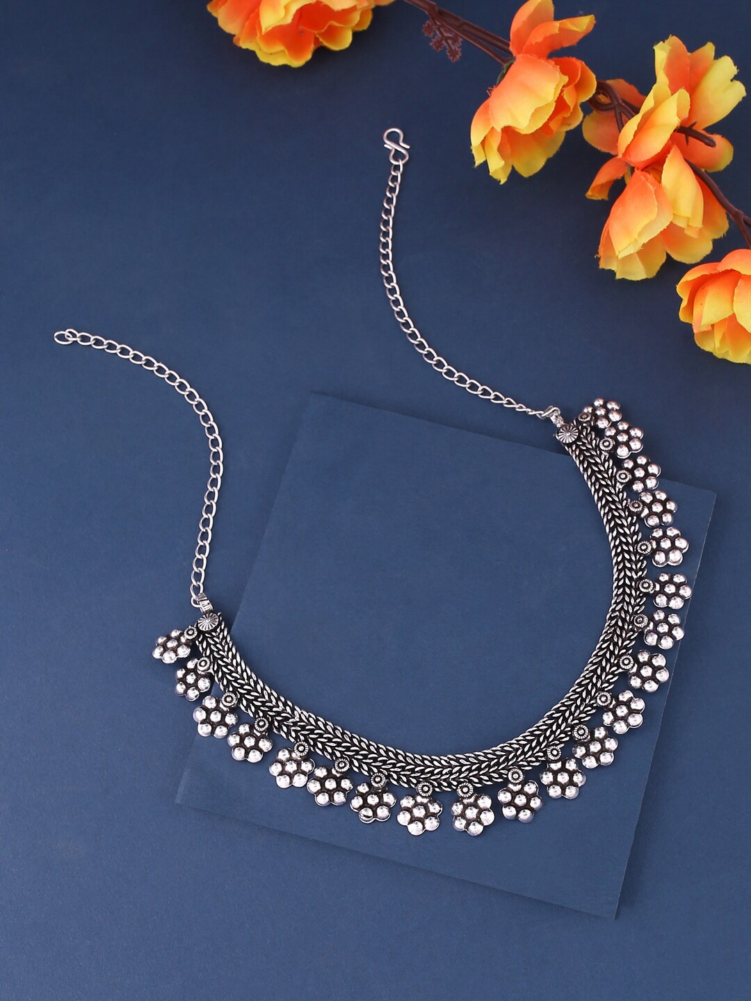 

NVR Silver-Plated Oxidised Necklace