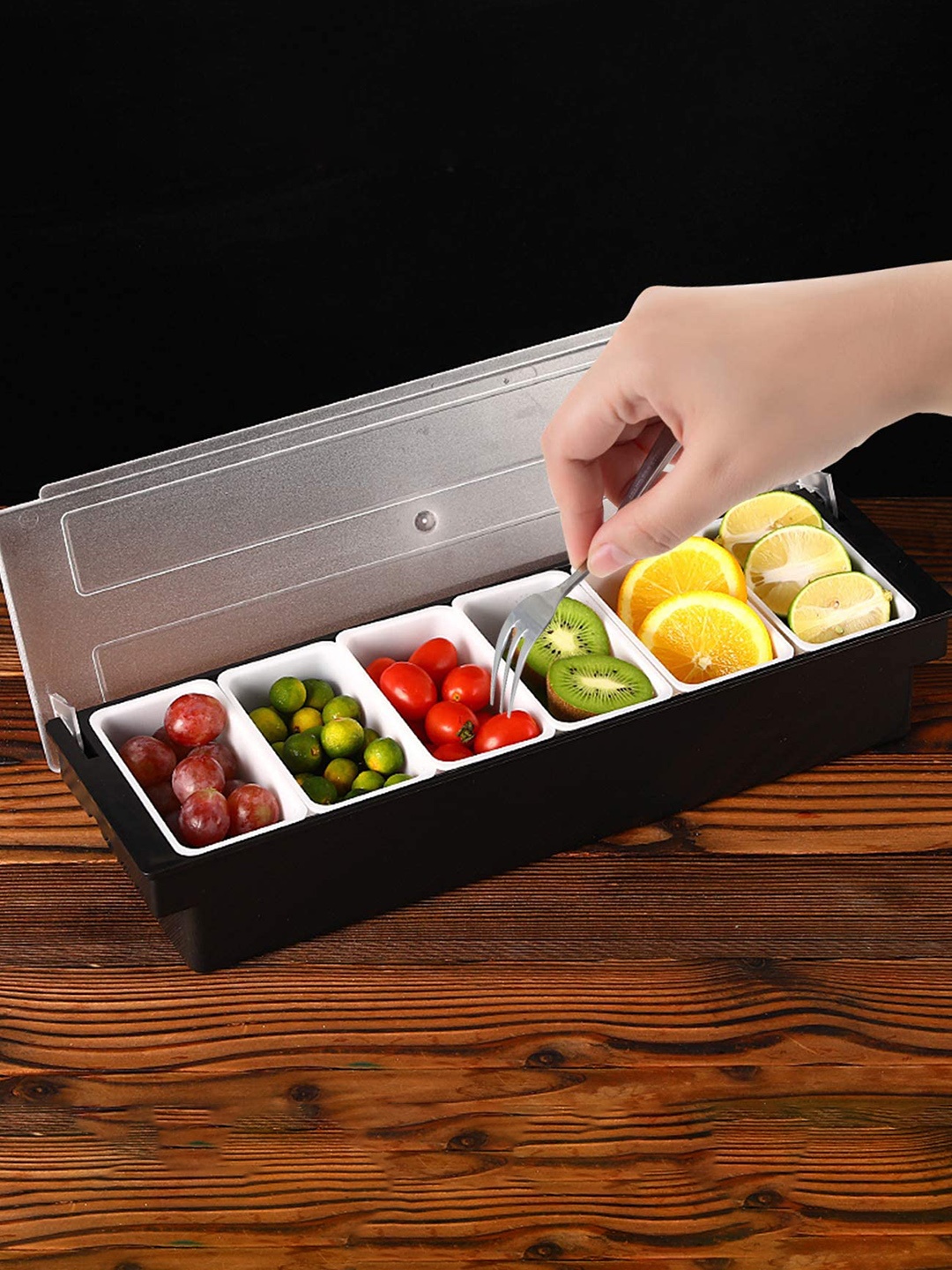 

FNS Serving Tray With 6 Compartments, Black