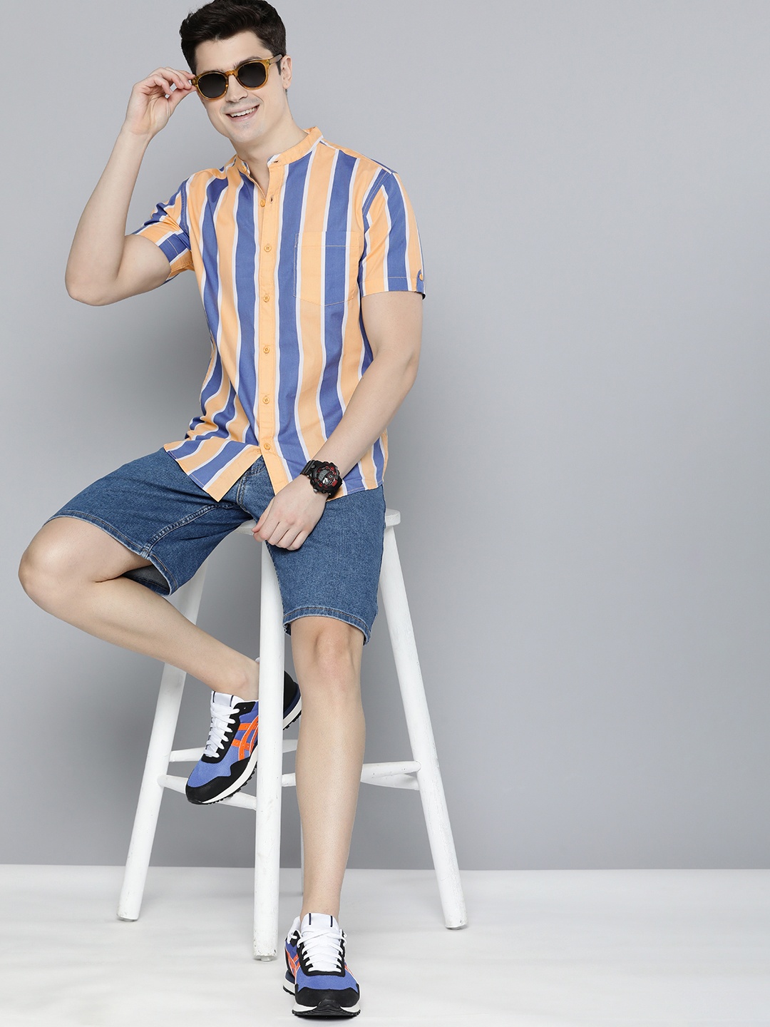 

HERE&NOW Men Slim Fit Opaque Striped Casual Shirt, Blue