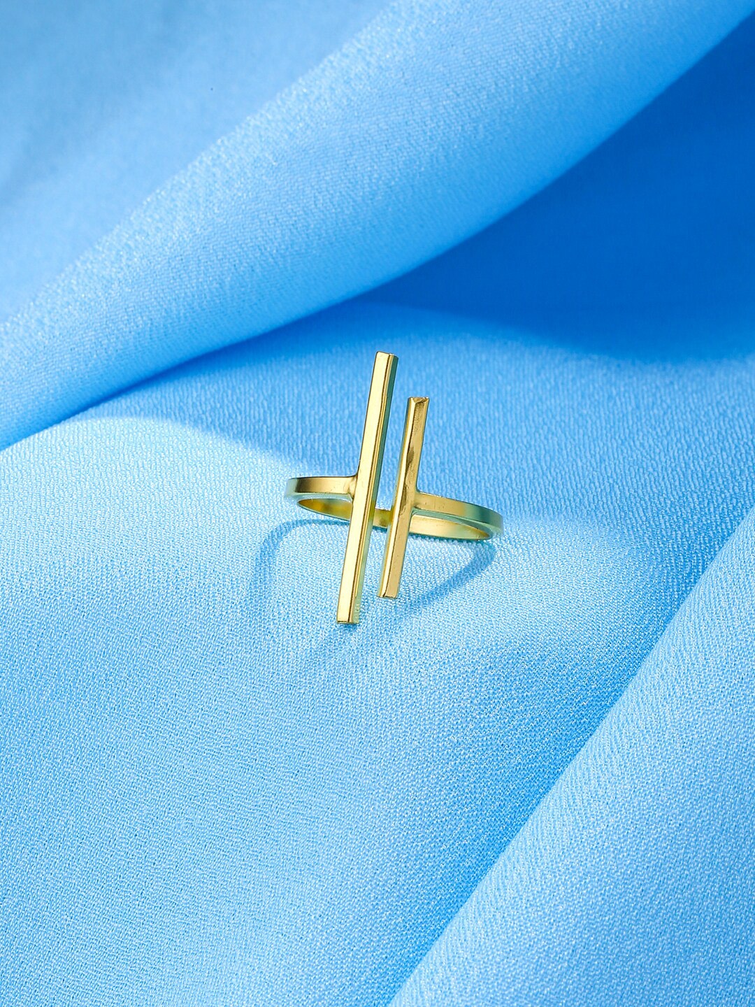 

NVR Women Gold-Plated Alloy Geometric Shape Adjustable Finger Ring