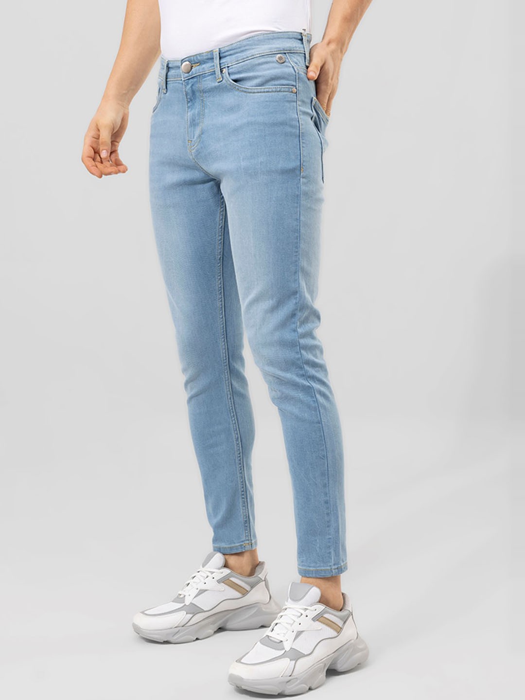 

Snitch Men Blue Skinny Fit Low-Rise Light Fade Cotton Jeans