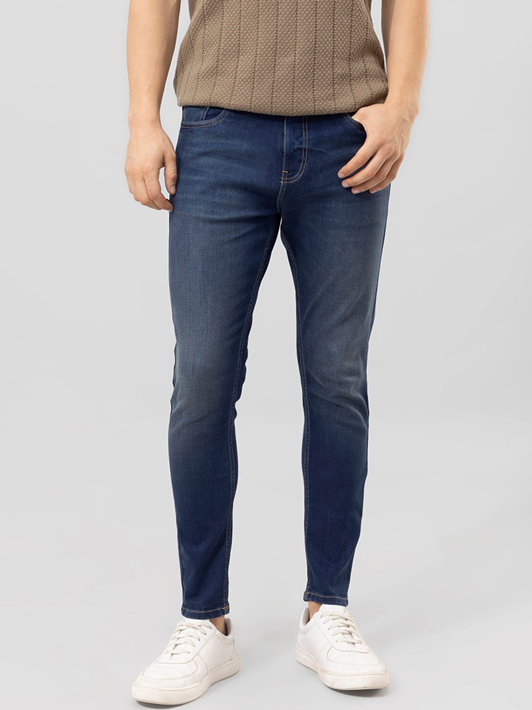 

Snitch Men Blue Skinny Fit Low-Rise Light Fade Cotton Jeans