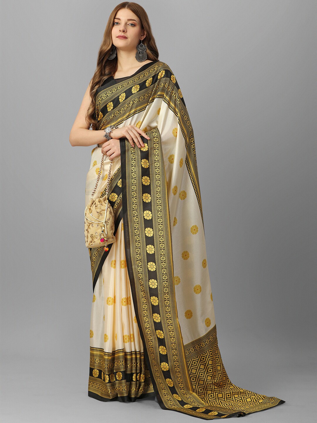 

GORGONE Ethnic Motifs Printed Silk Blend Saree, Beige