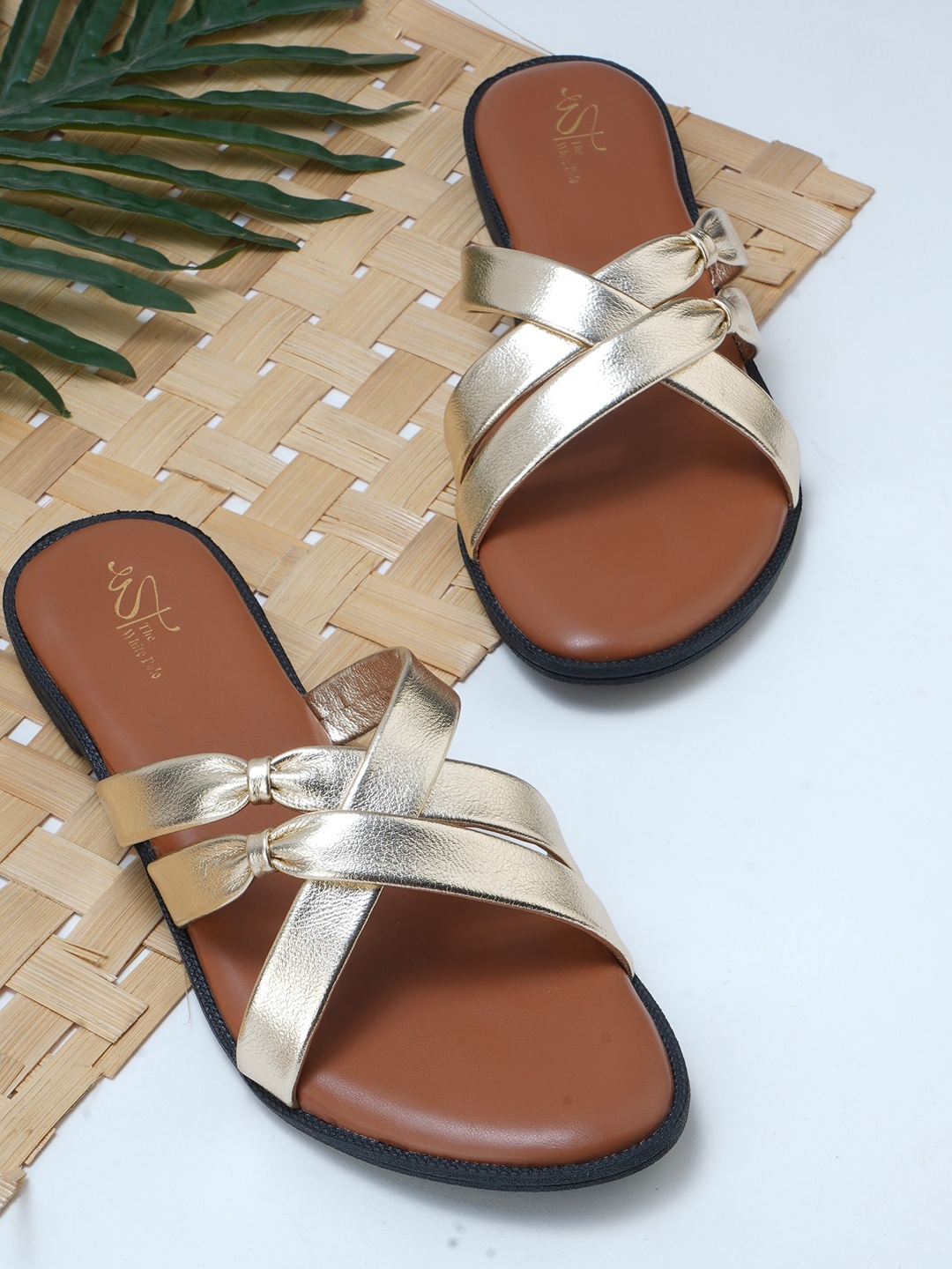 

THE WHITE POLE Women Knotted Open Toe Flats, Gold